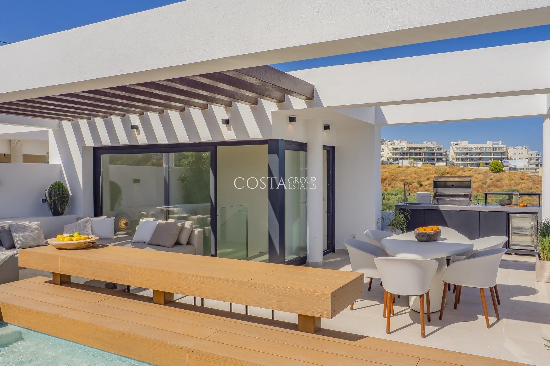 New Build - House -
Fuengirola - Higueron