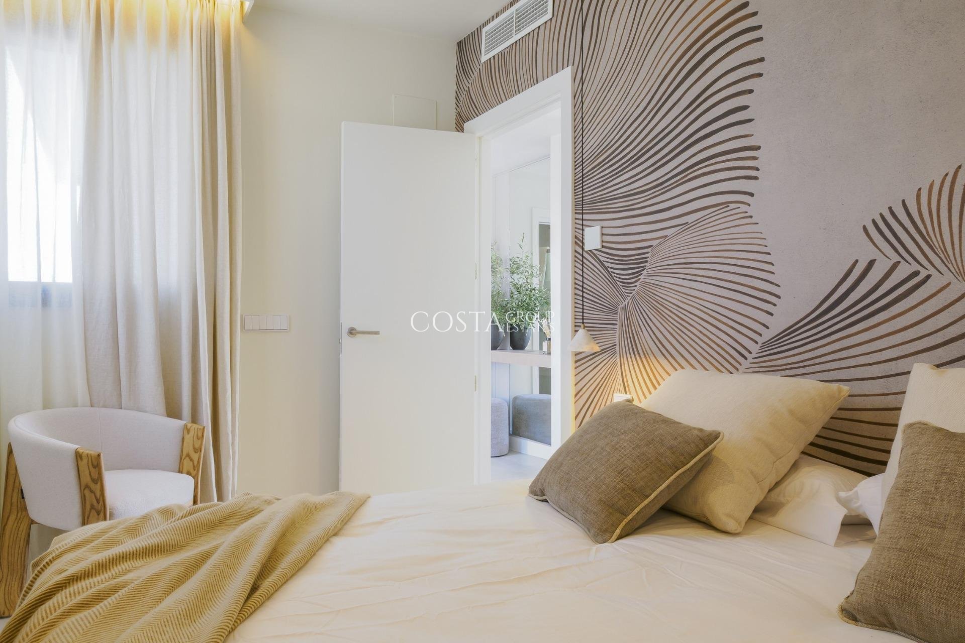 New Build - House -
Fuengirola - Higueron