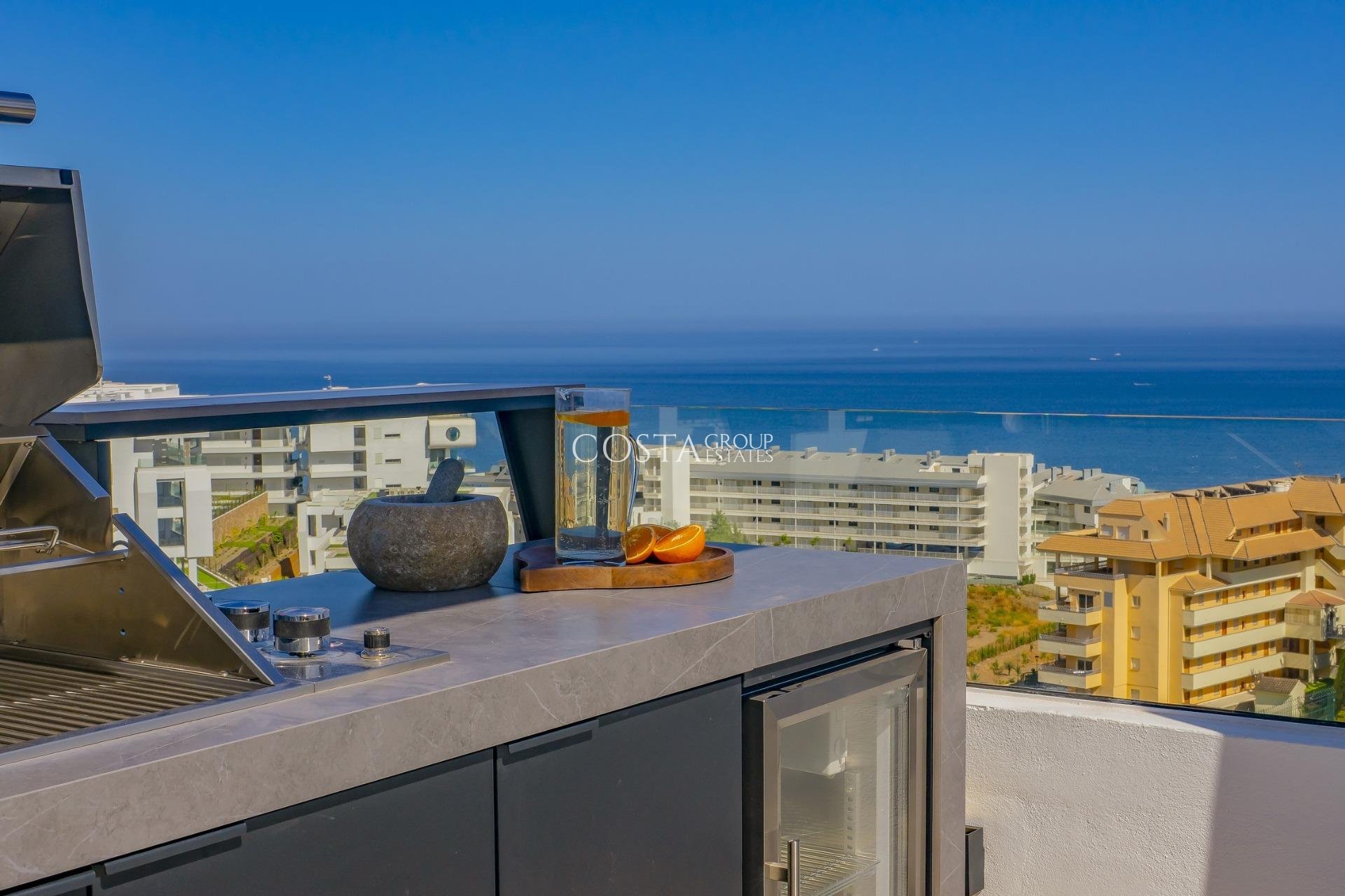 New Build - House -
Fuengirola - Higueron