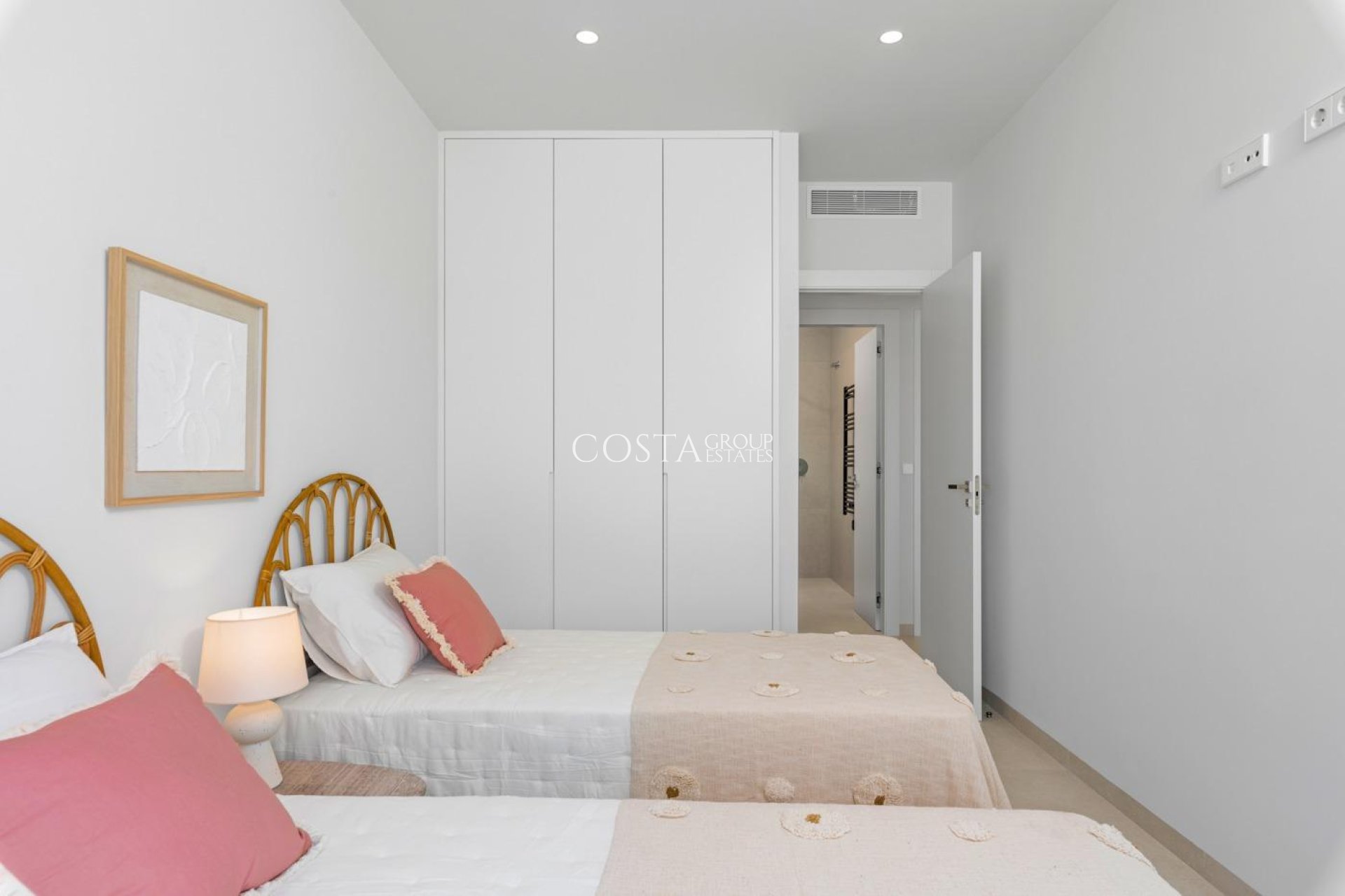 New Build - House -
Los Alcazares - Serena Golf