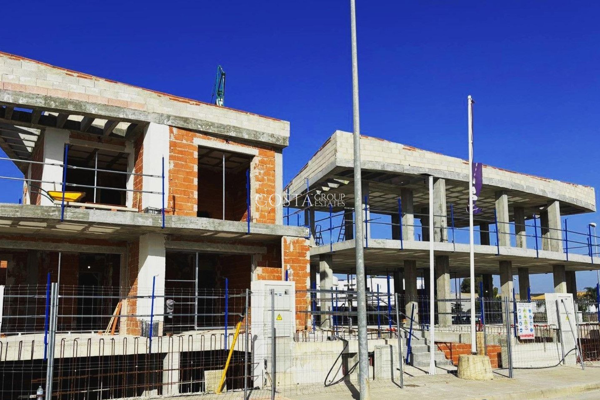 New Build - Semidetached -
Dolores - polideportivo