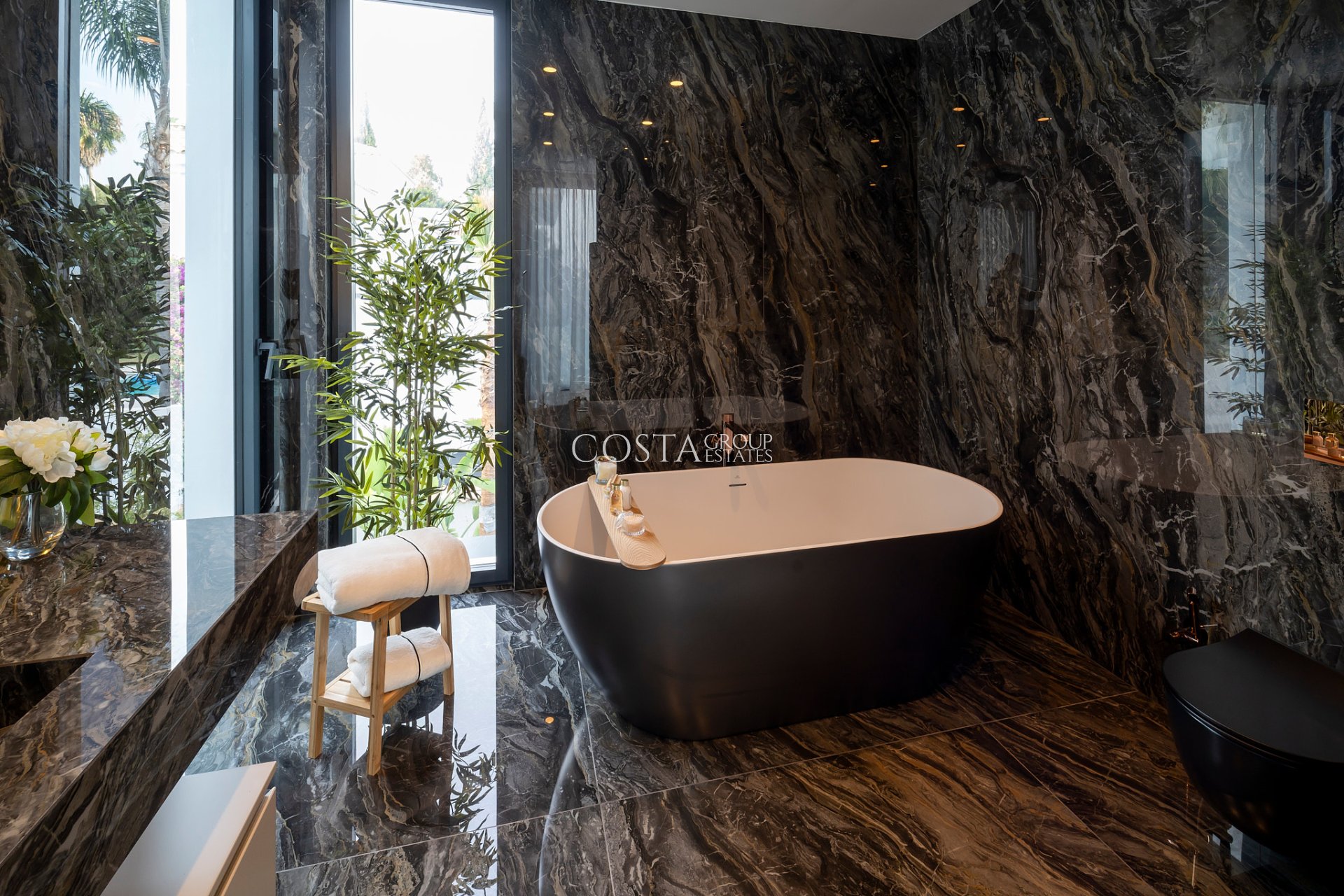 New Build - Villa -
Benahavís