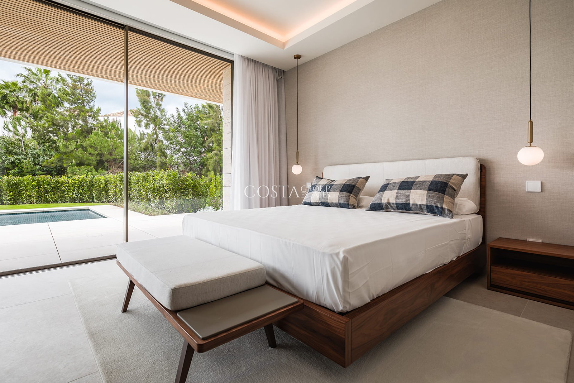 New Build - Villa -
Cortés