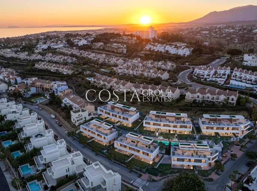 New Build - Villa -
Estepona