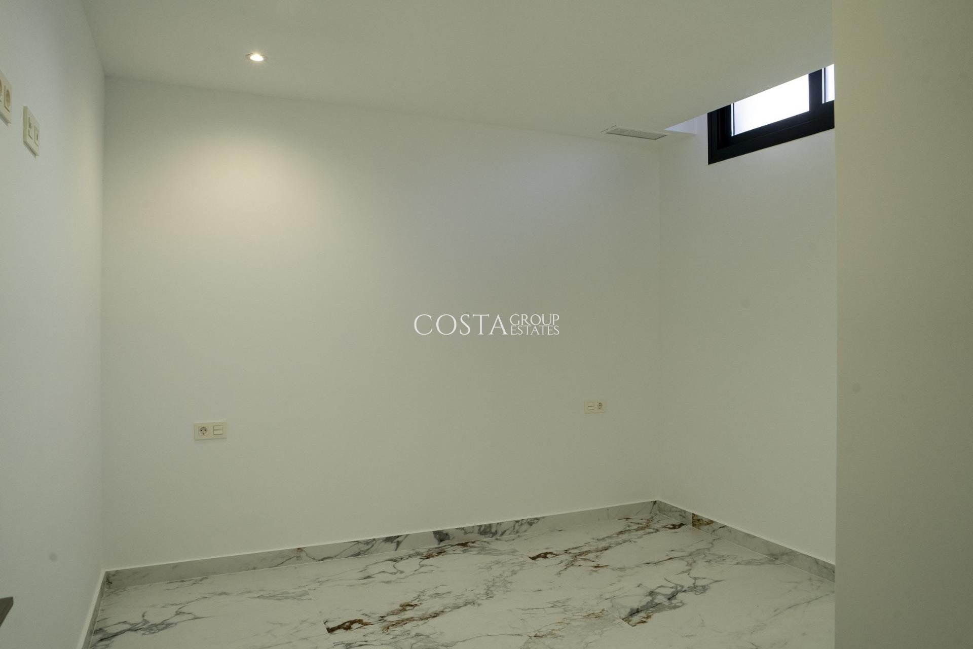 New Build - Villa -
La Nucía - Urb. Don Mar