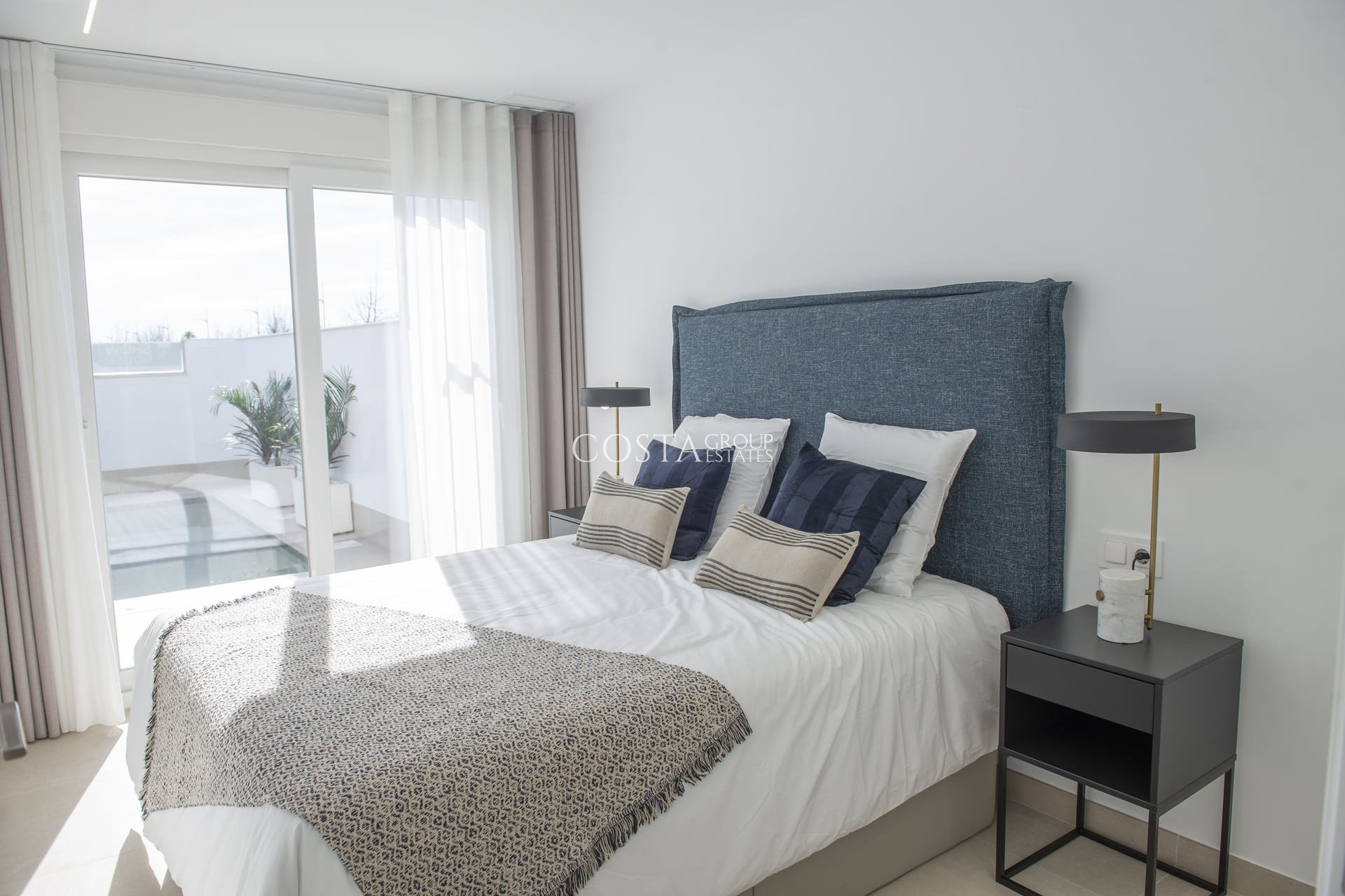 New Build - Villa -
Las Esperanzas