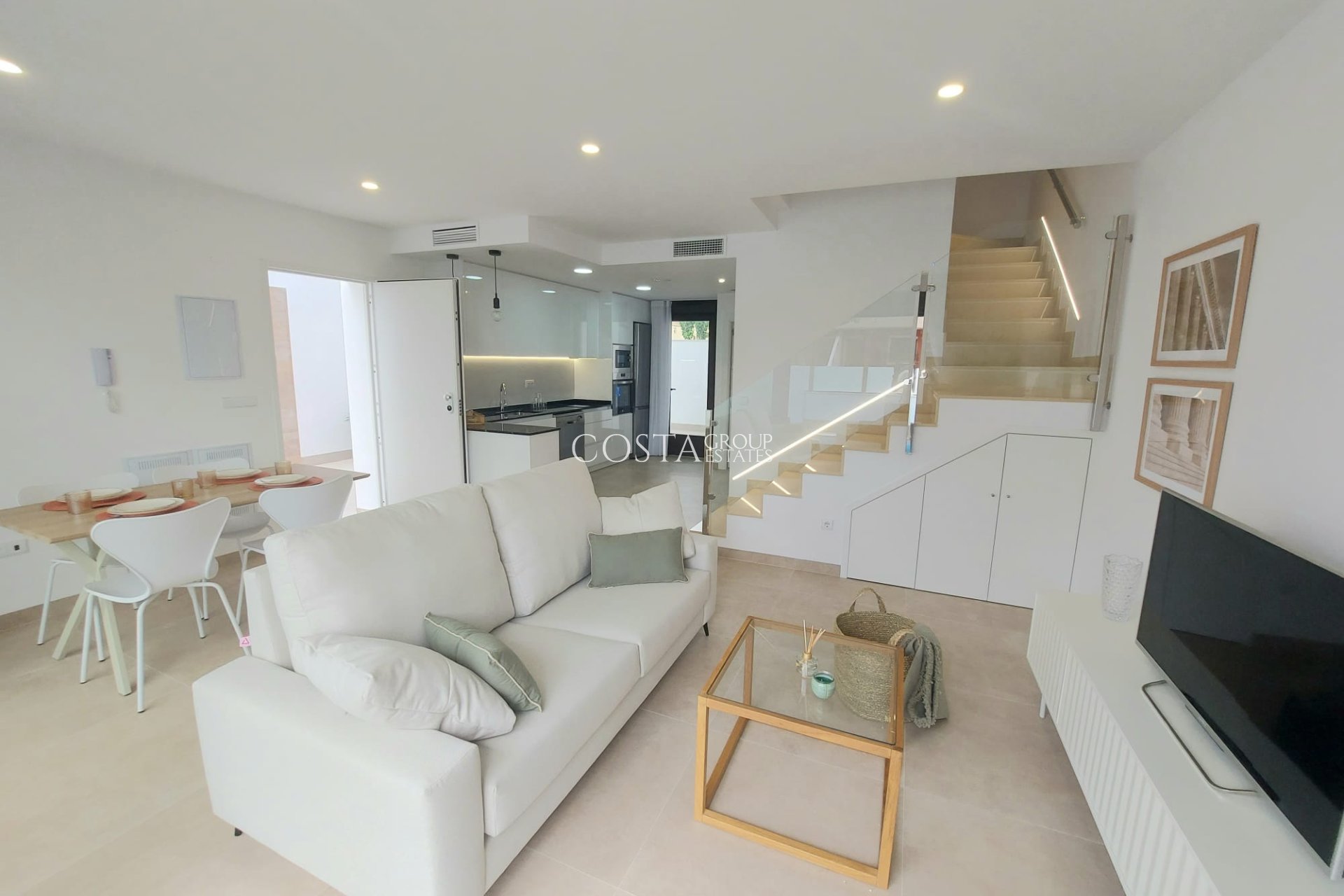 New Build - Villa -
Las Esperanzas