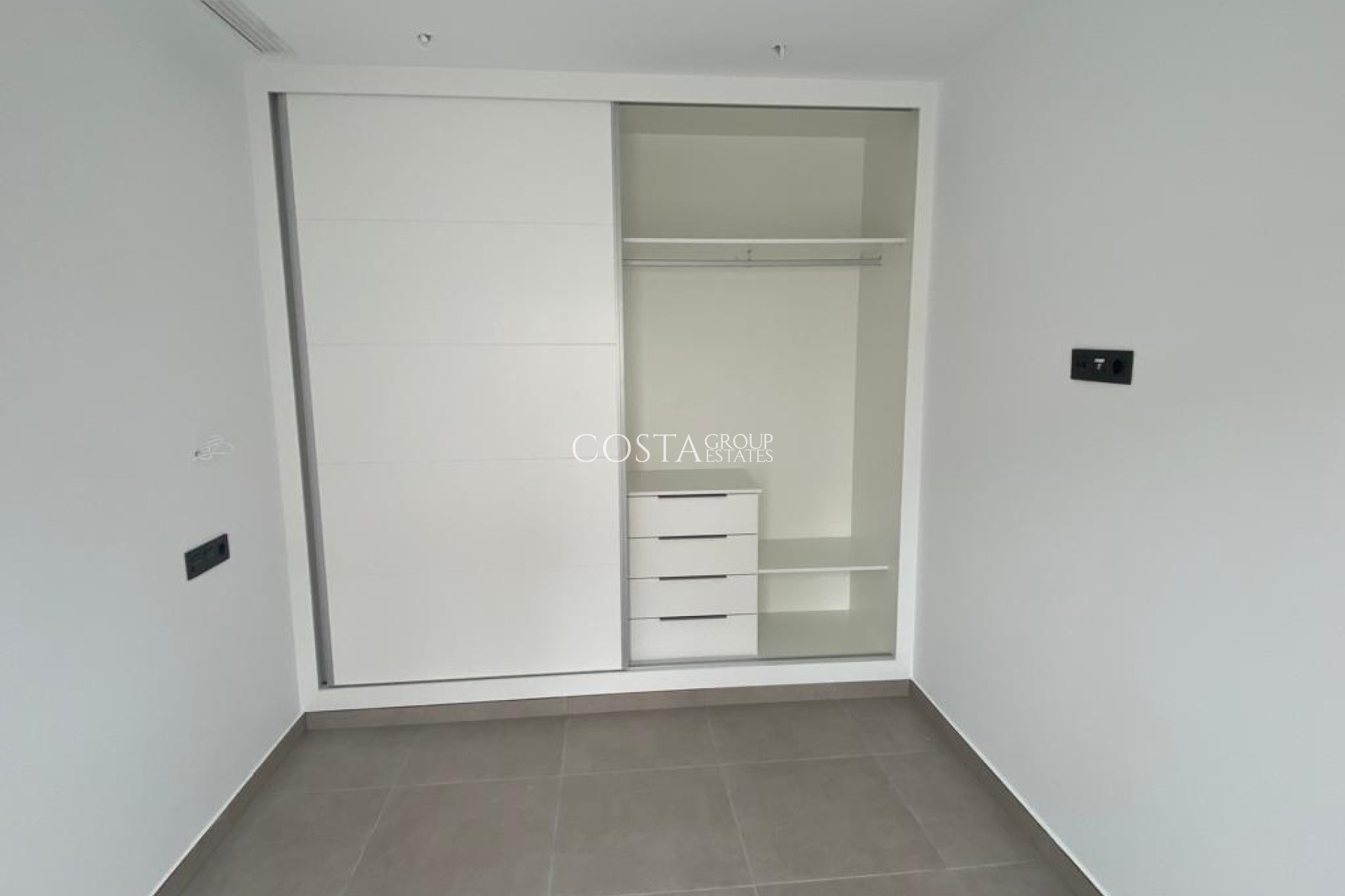 New Build - Villa -
Los Alcazares - Los Alcázares