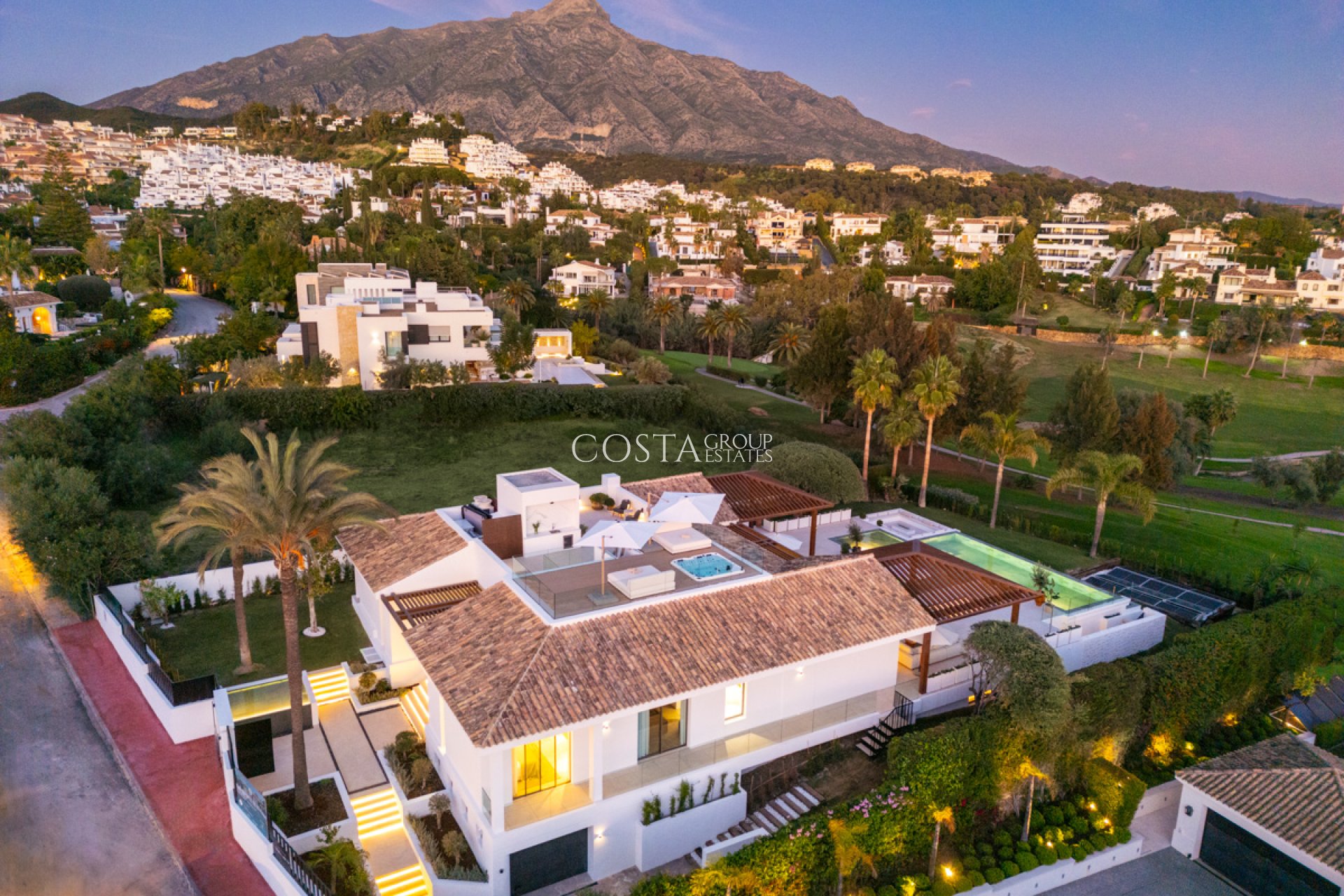 New Build - Villa -
Marbella