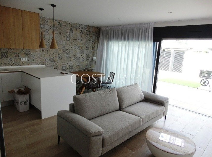 New Build - Villa -
Pilar de la Horadada