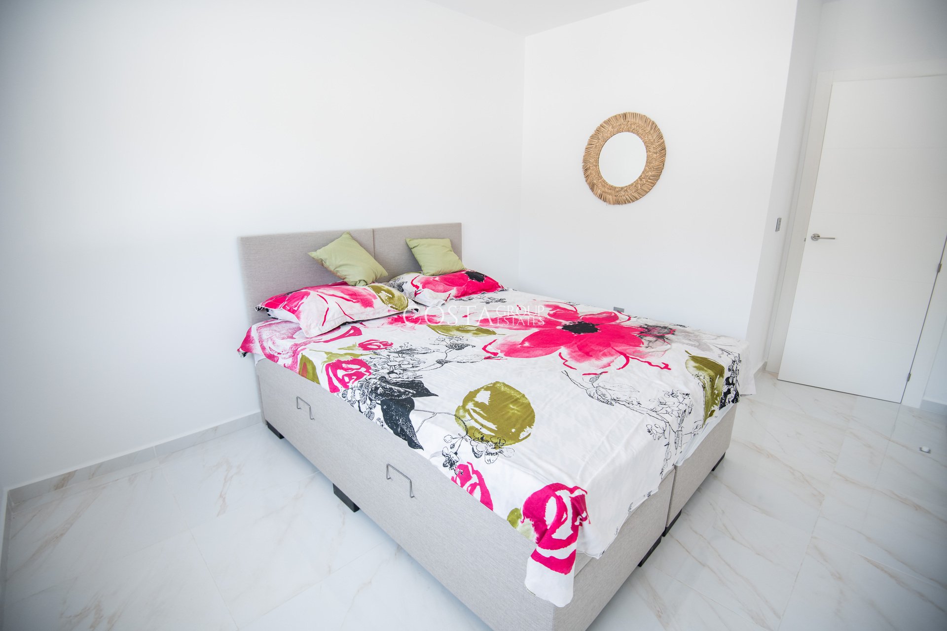 New Build - Villa -
Pinar de Campoverde