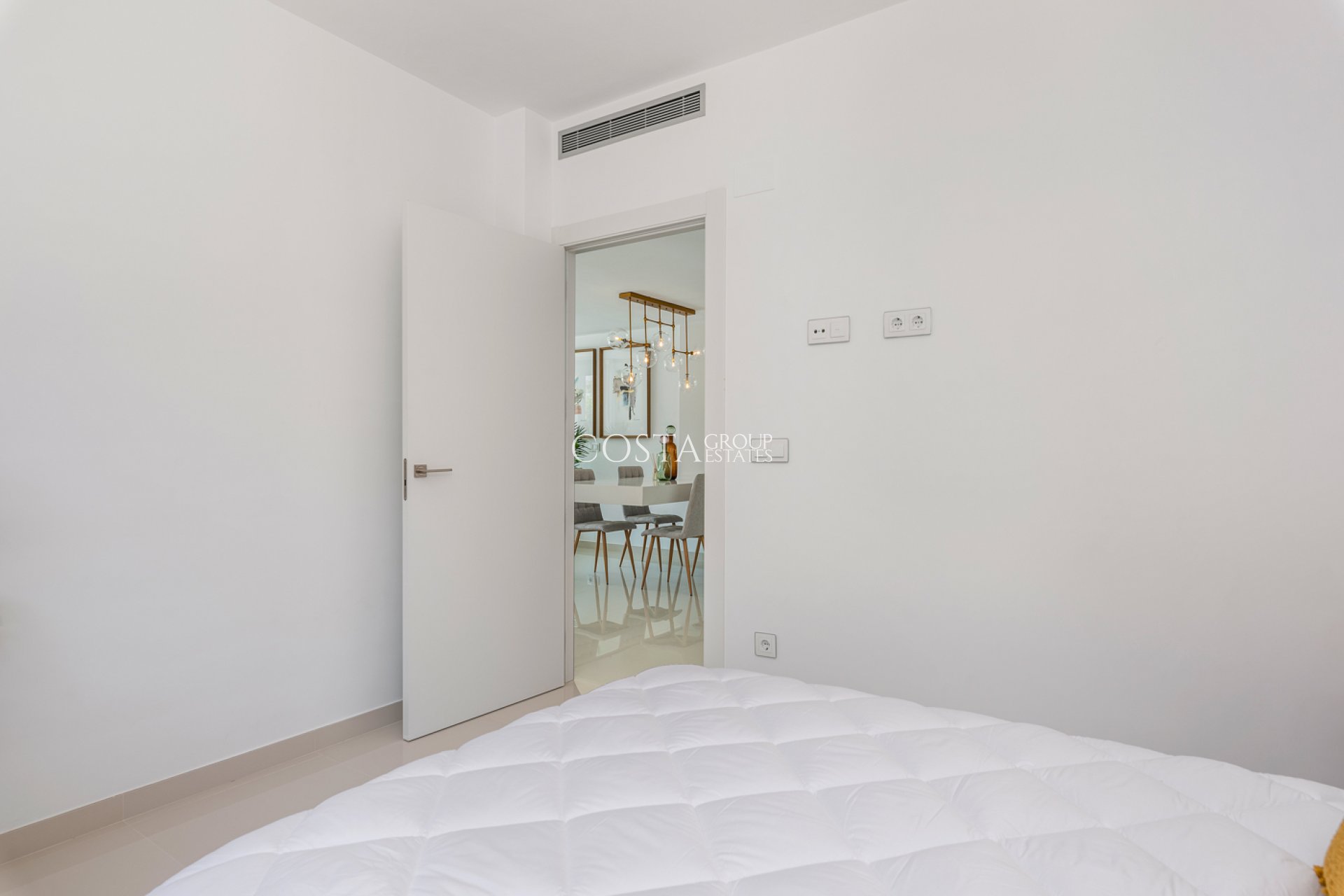 New Build - Villa -
Playa Paraiso
