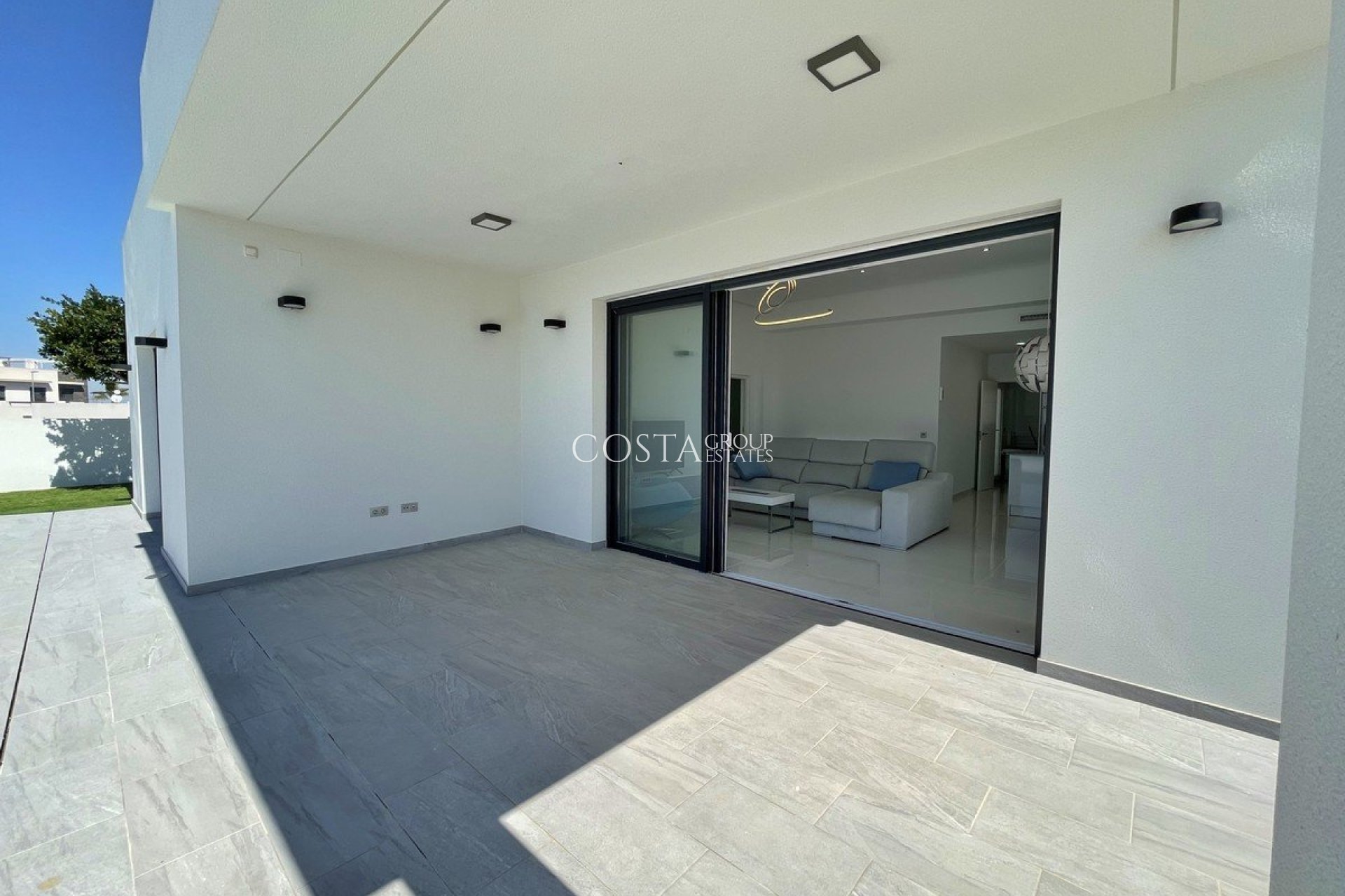 New Build - Villa -
Rafal