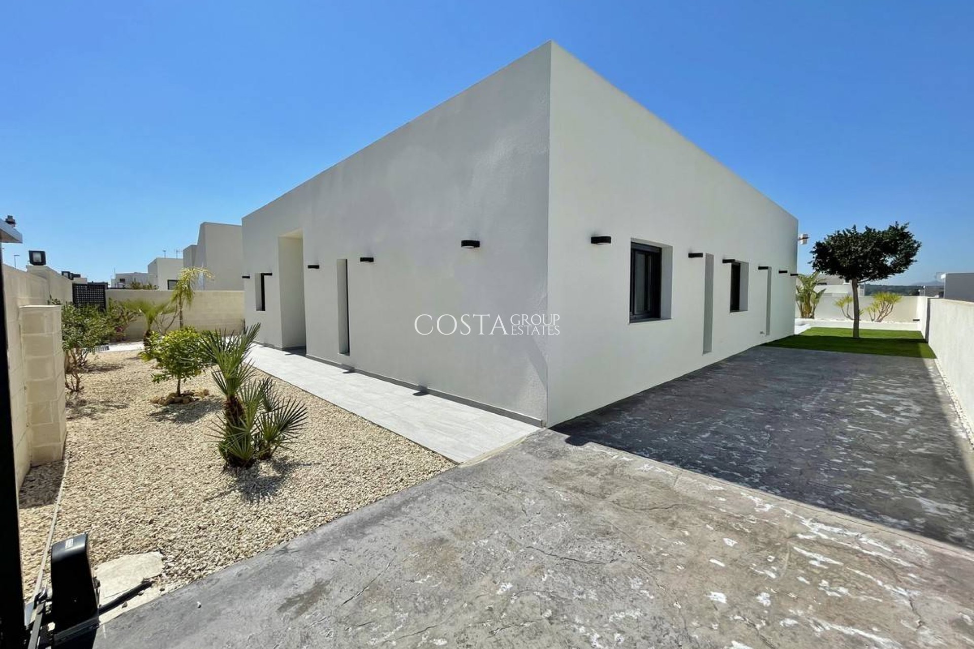 New Build - Villa -
Rafal