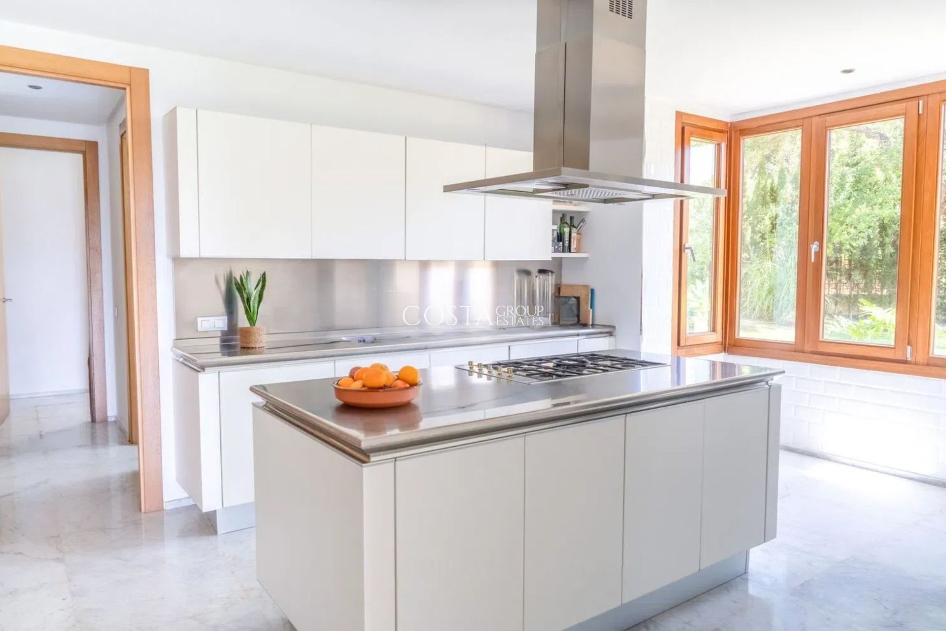 New Build - Villa -
San Roque