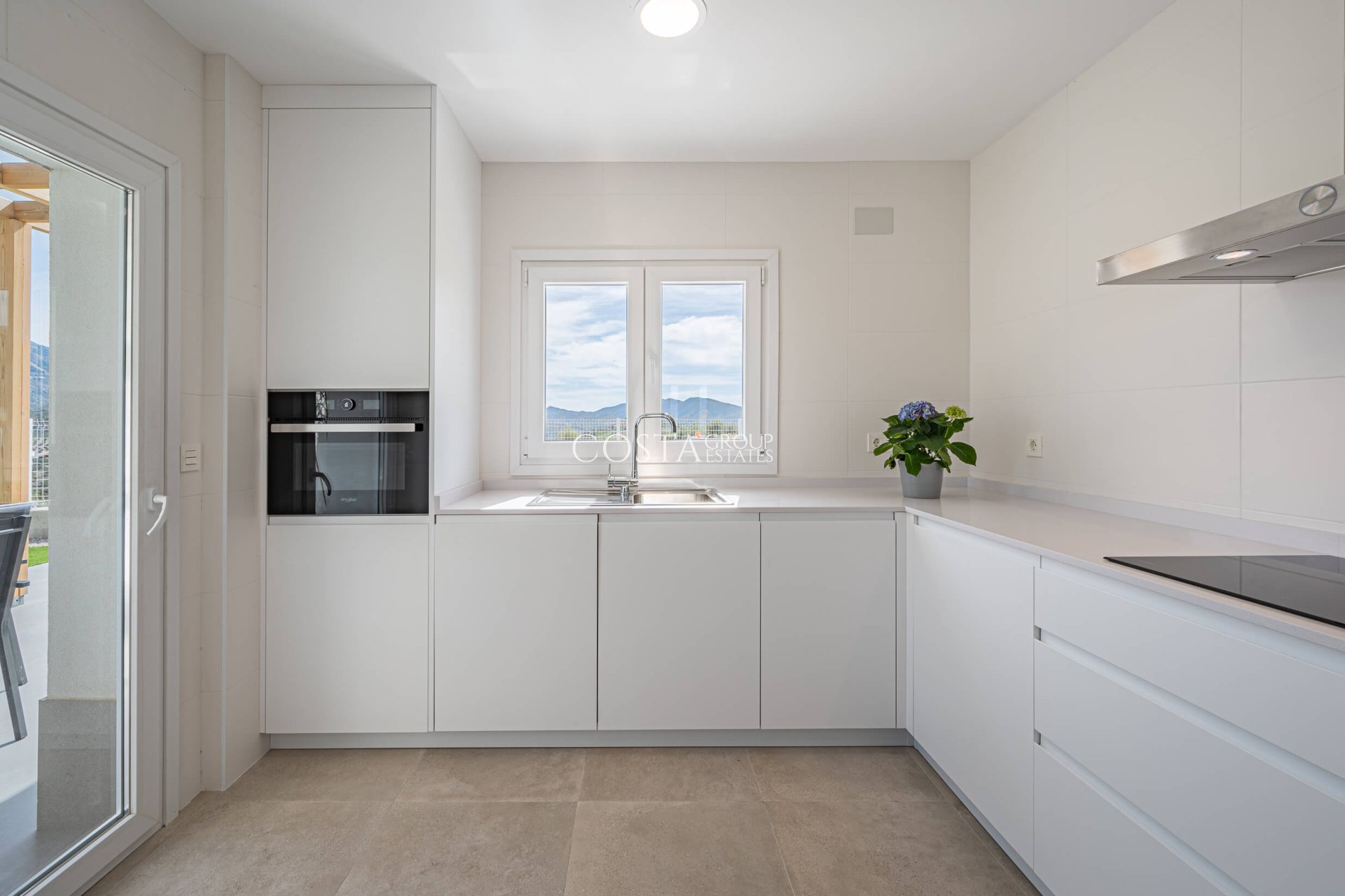 New Build - Villa -
Viñuela