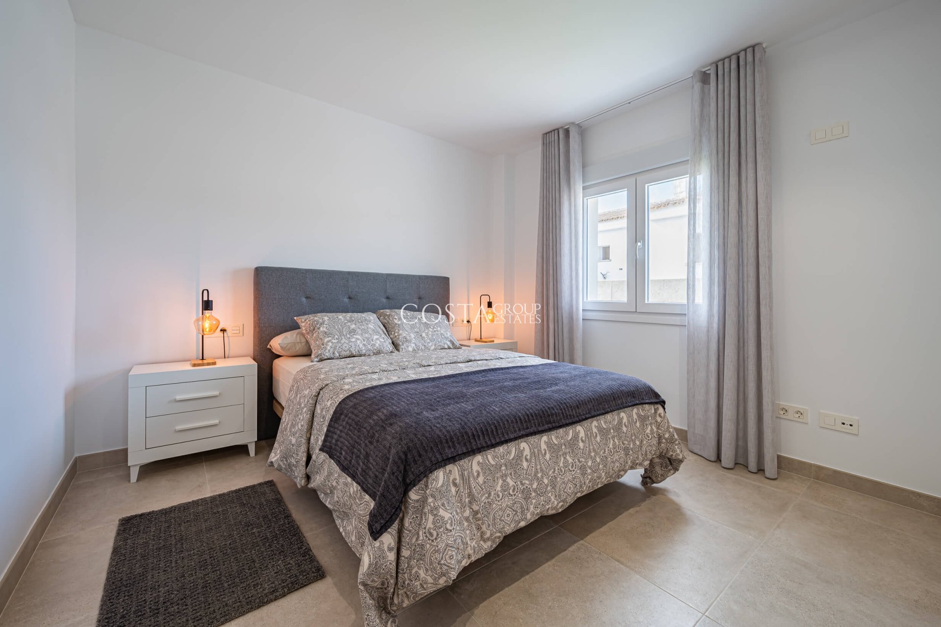 New Build - Villa -
Viñuela