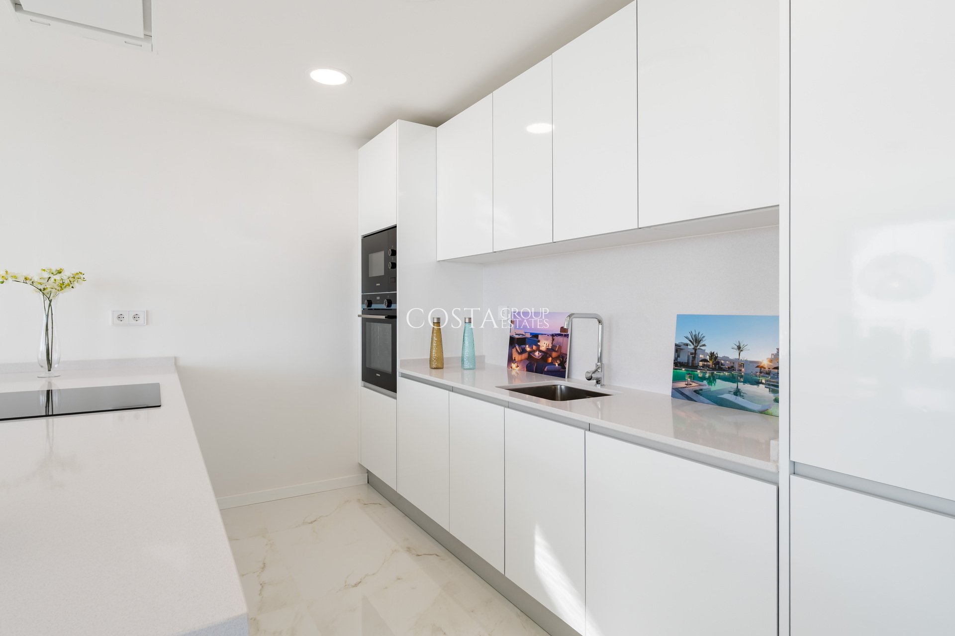 Nieuwbouw Woningen - Apartments -
Estepona
