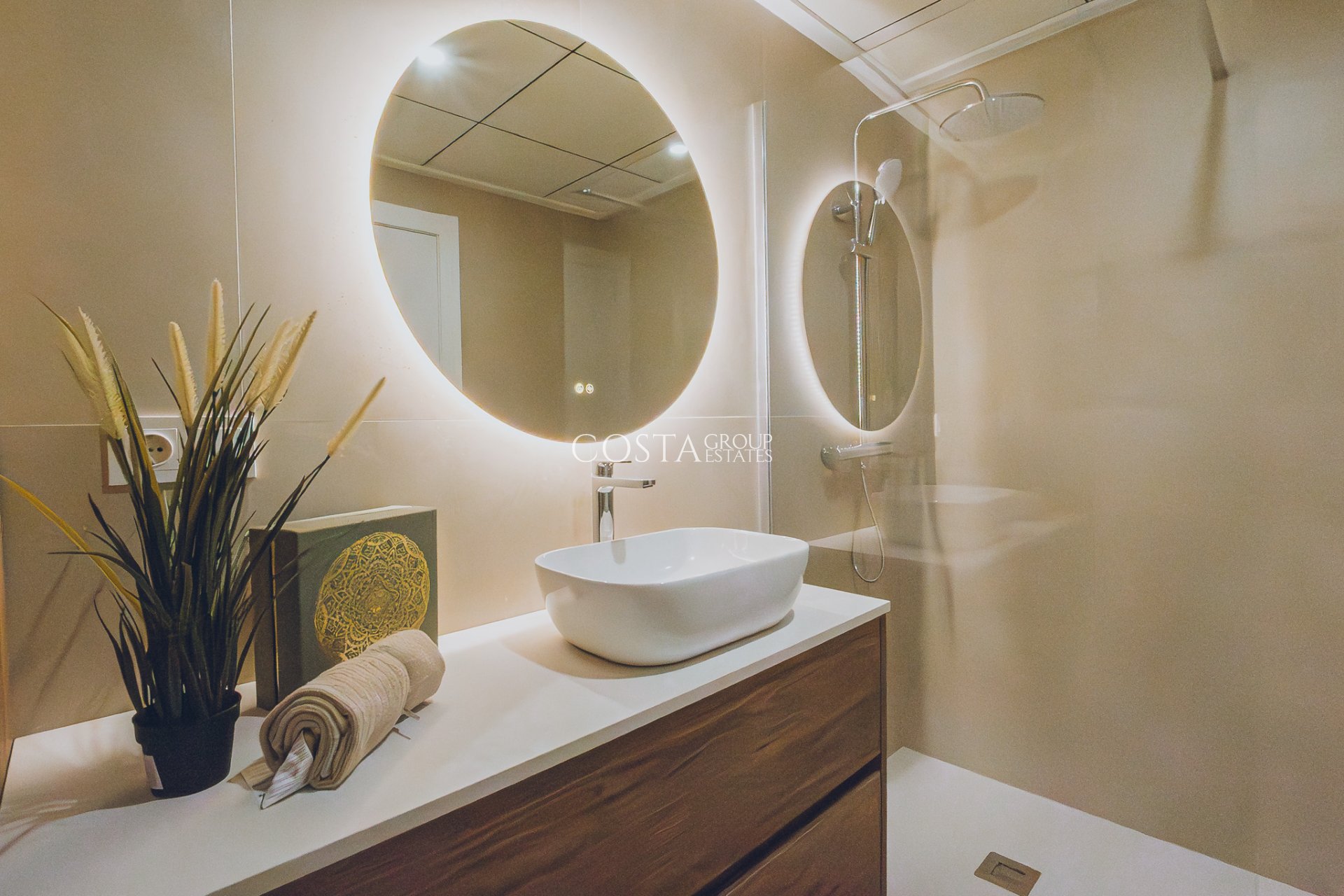 Nieuwbouw Woningen - Apartments -
Redován