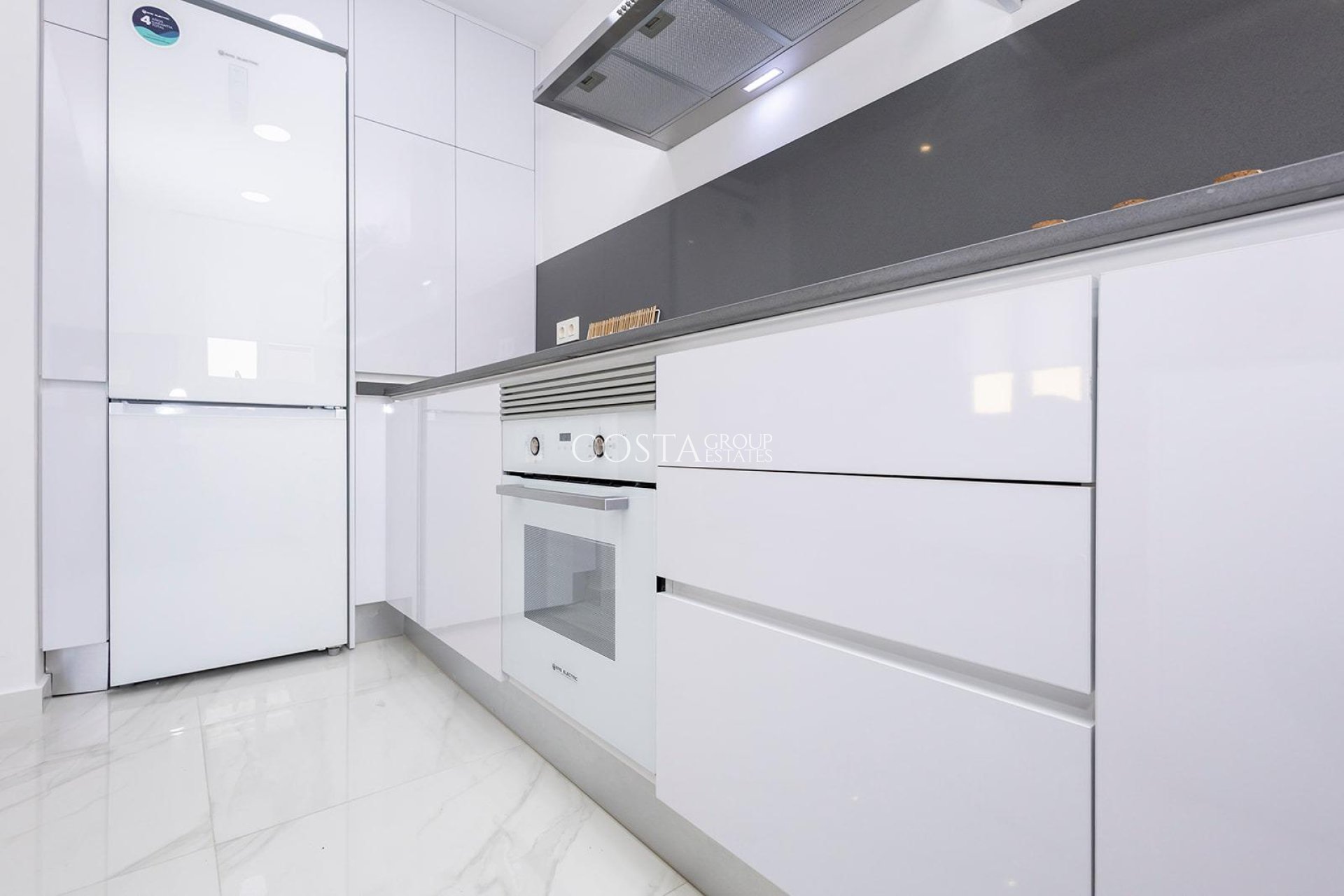 Nieuwbouw Woningen - Appartement -
Jacarilla - pueblo