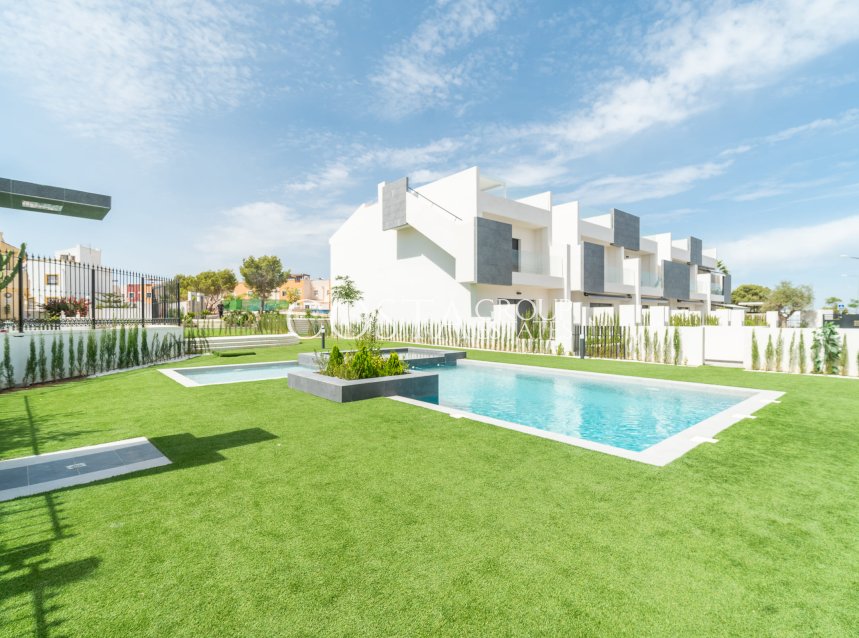 Nieuwbouw Woningen - low-bungalow -
Torrevieja