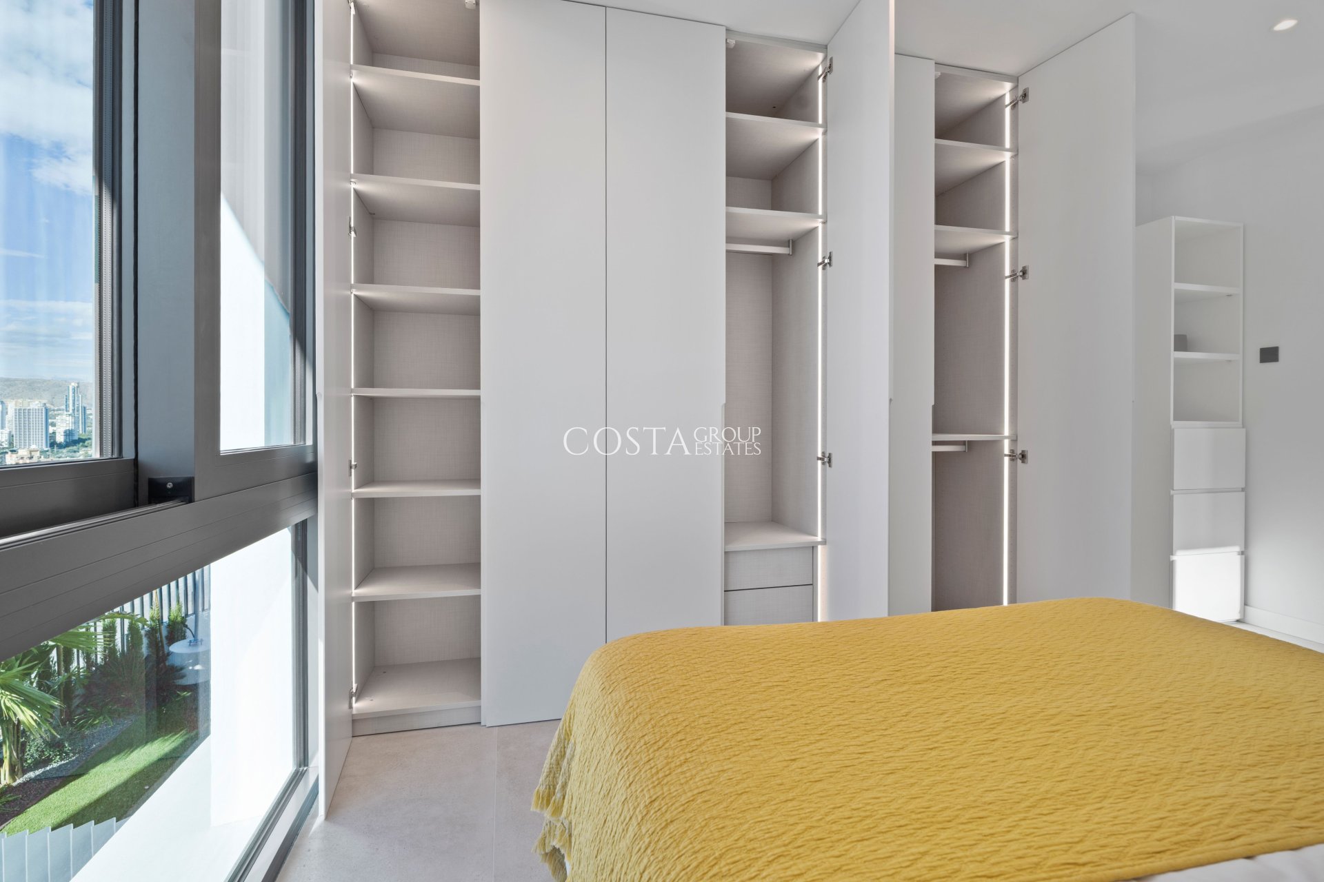 Nieuwbouw Woningen - Villa -
Benidorm