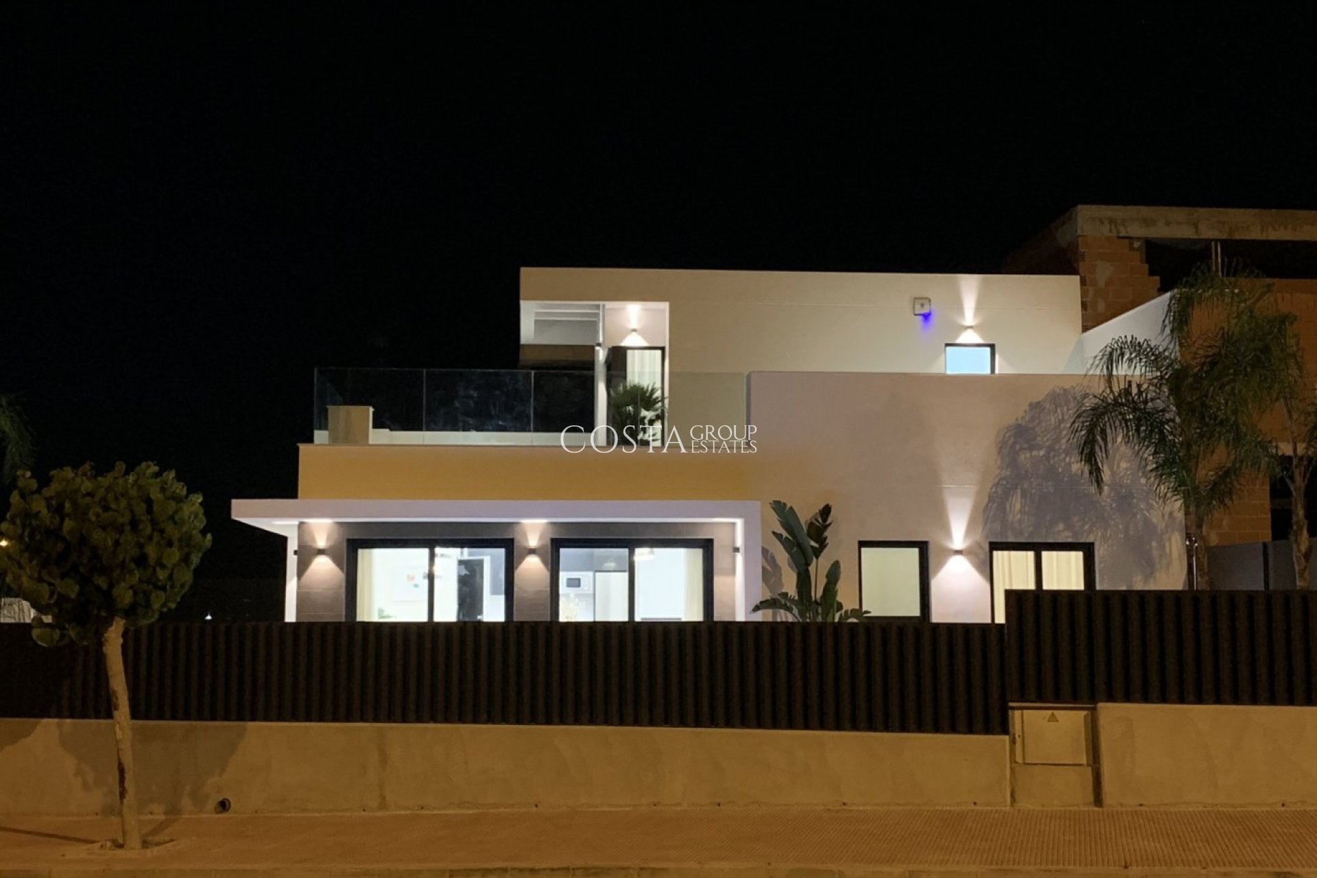 Nieuwbouw Woningen - Villa -
Daya Nueva