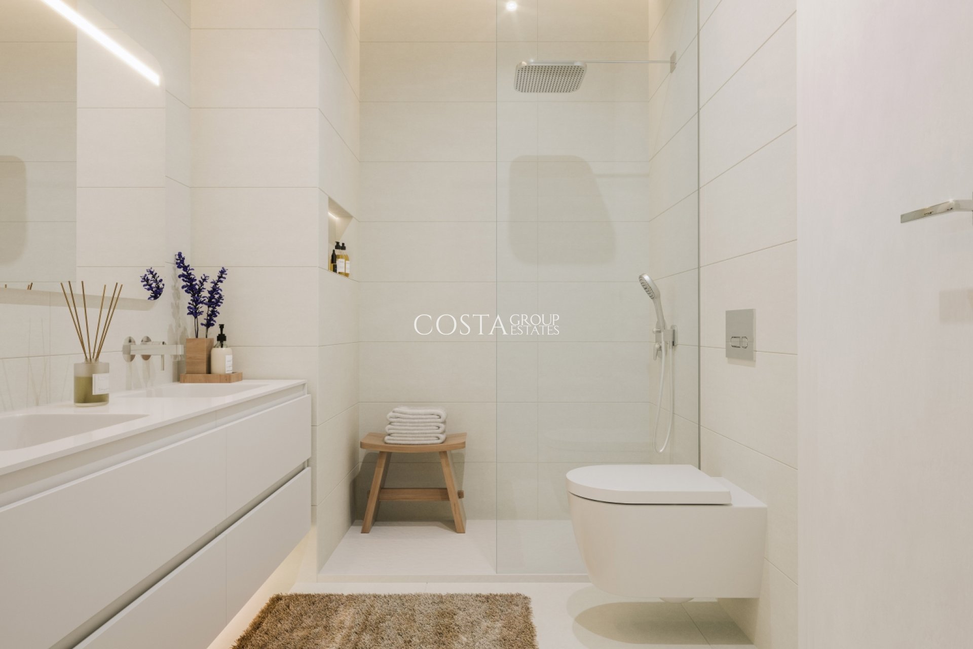 Nieuwbouw Woningen - Villa -
Estepona