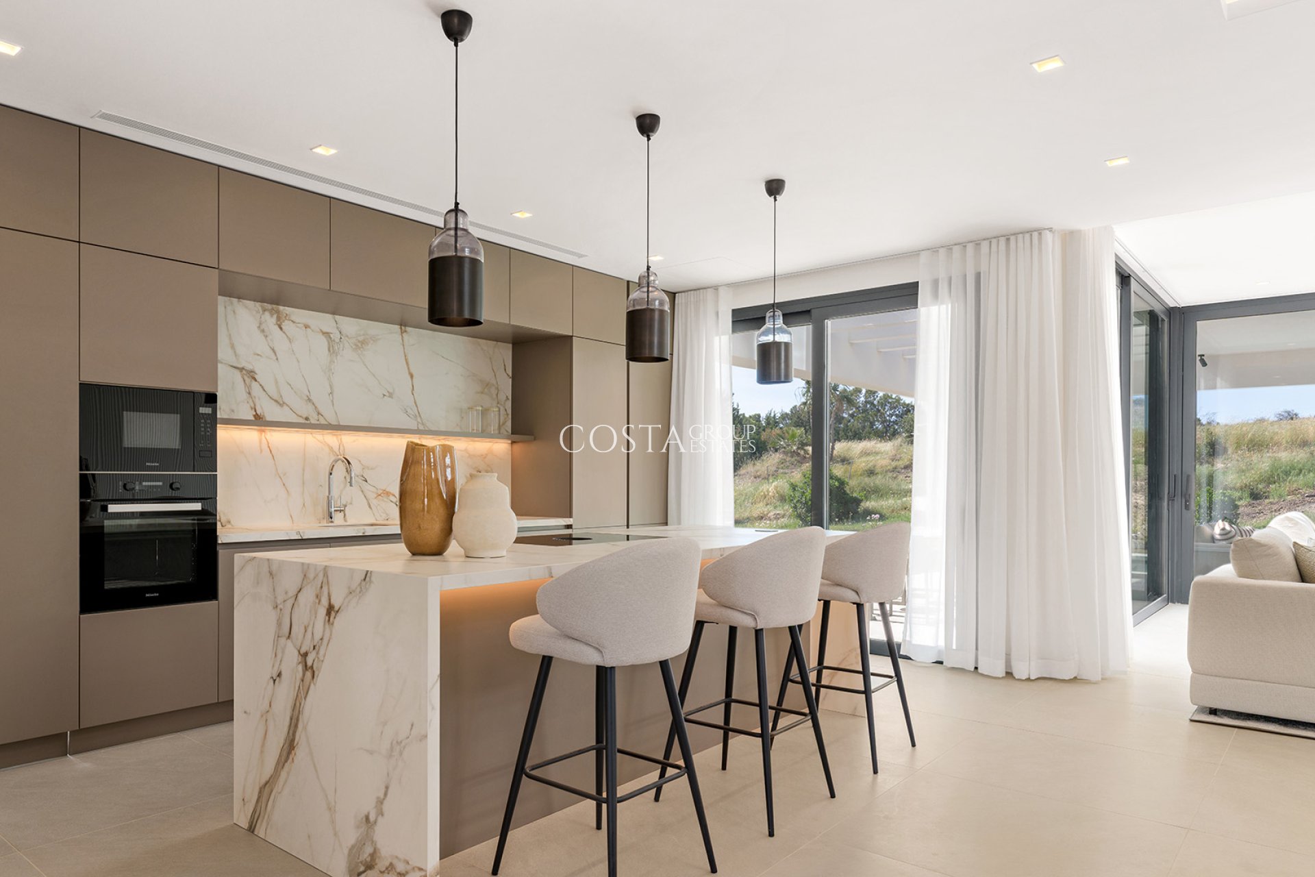 Nieuwbouw Woningen - Villa -
Estepona