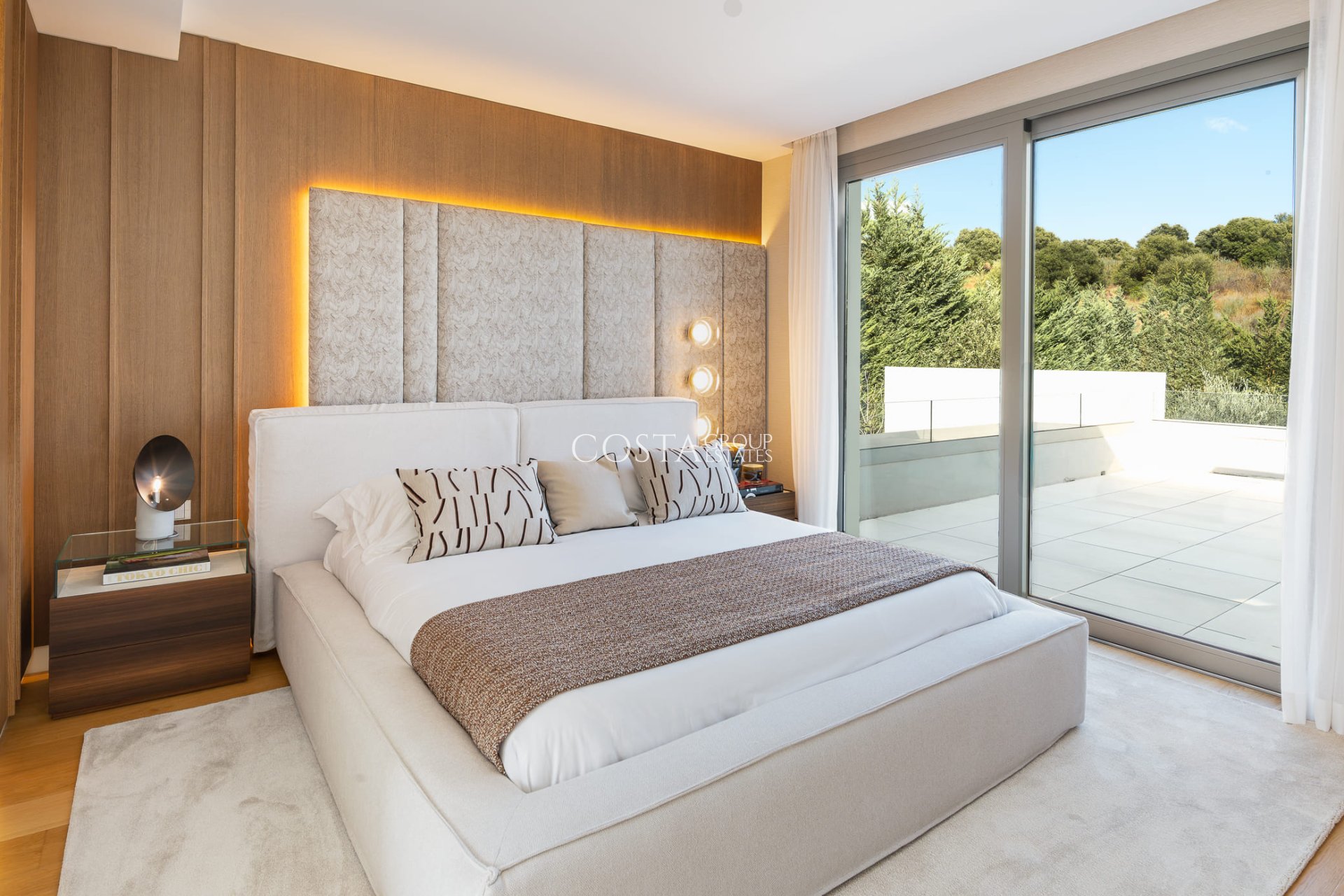 Nieuwbouw Woningen - Villa -
Estepona