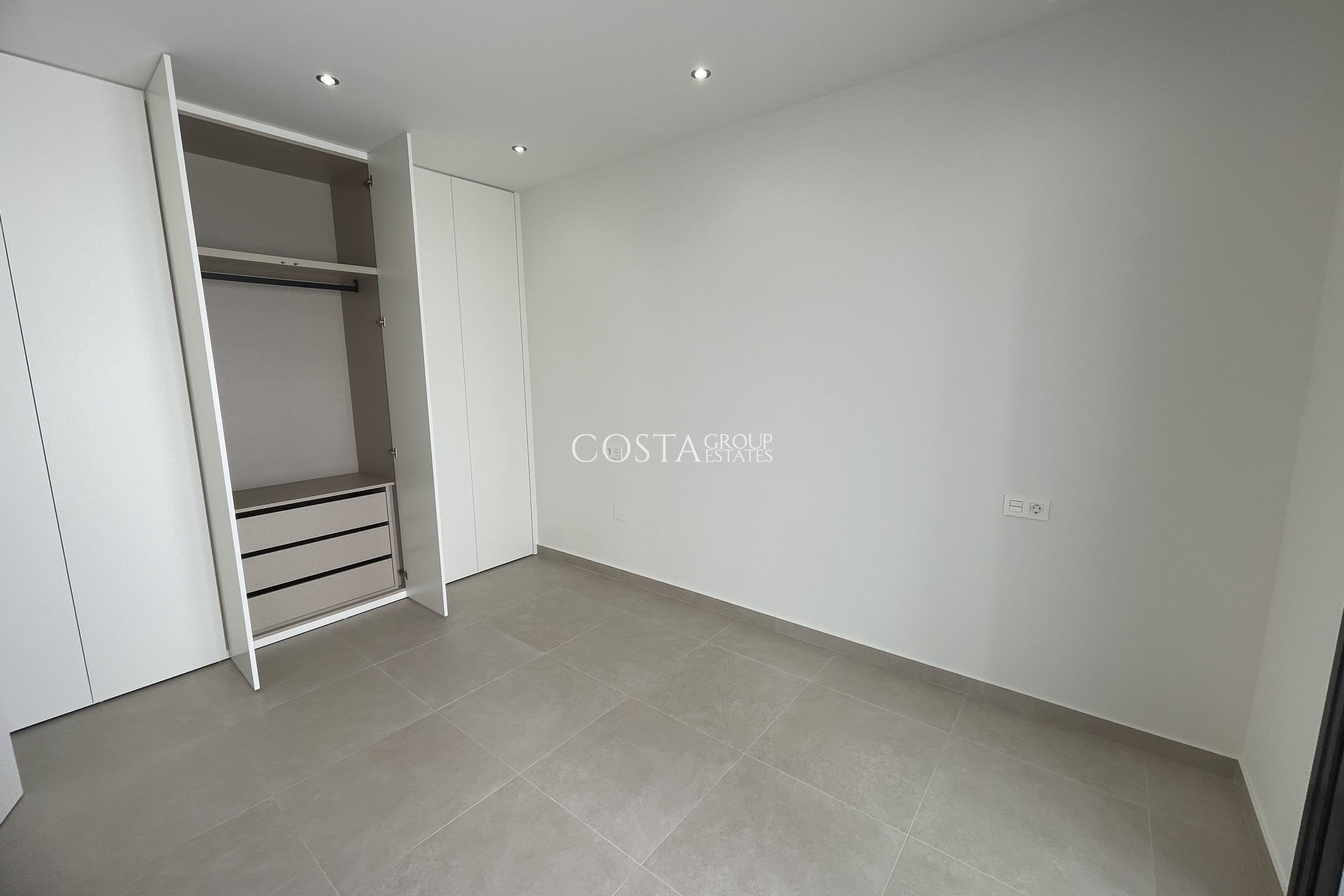 Nieuwbouw Woningen - Villa -
Heredades