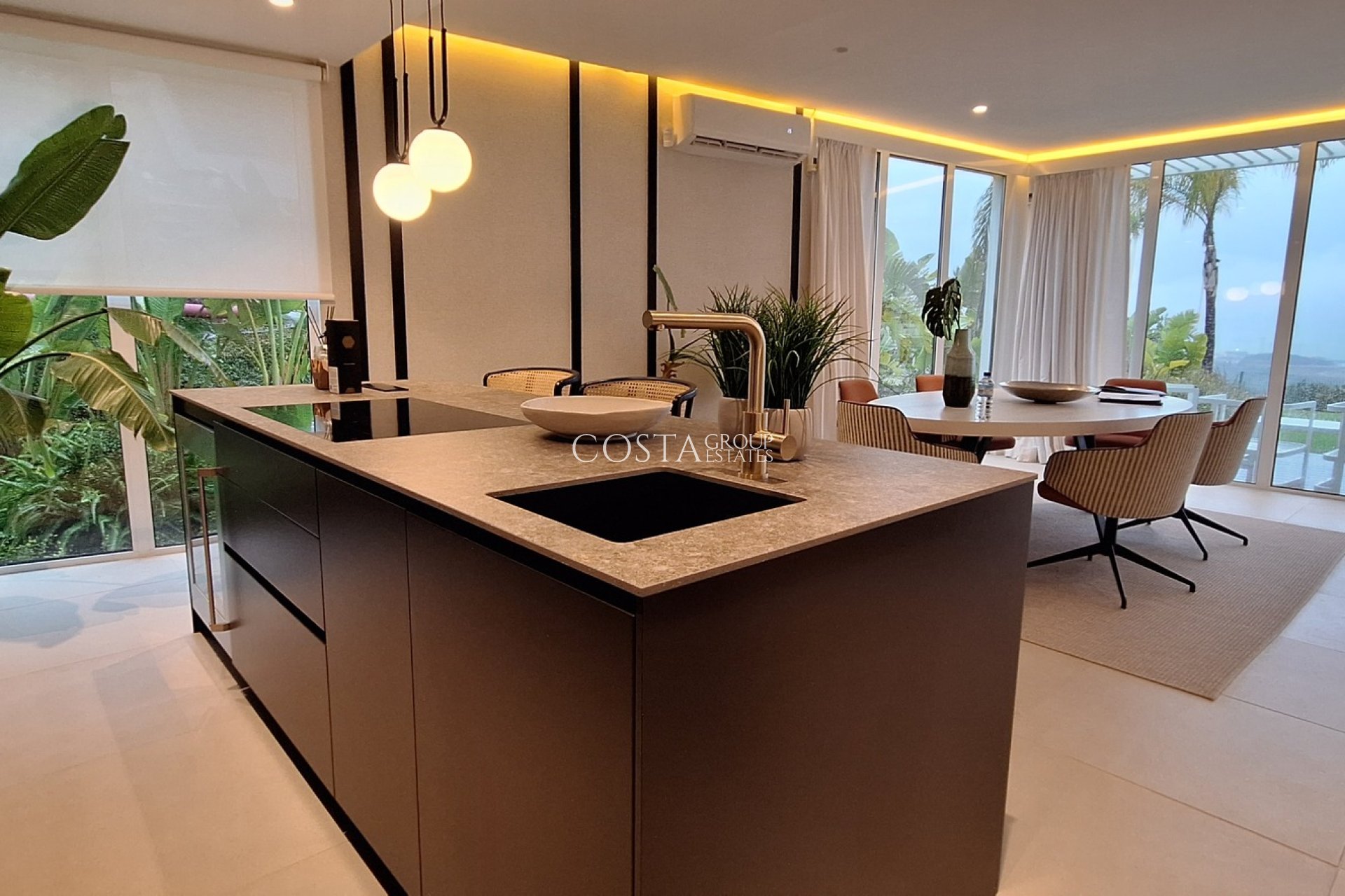 Nieuwbouw Woningen - Villa -
La Cala de Mijas