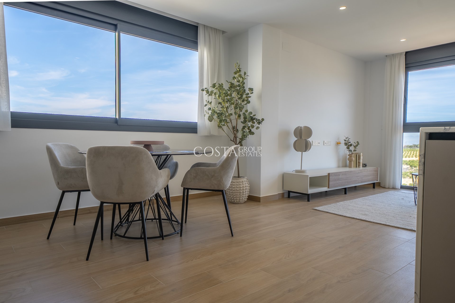Nieuwbouw Woningen - Villa -
La Finca Golf