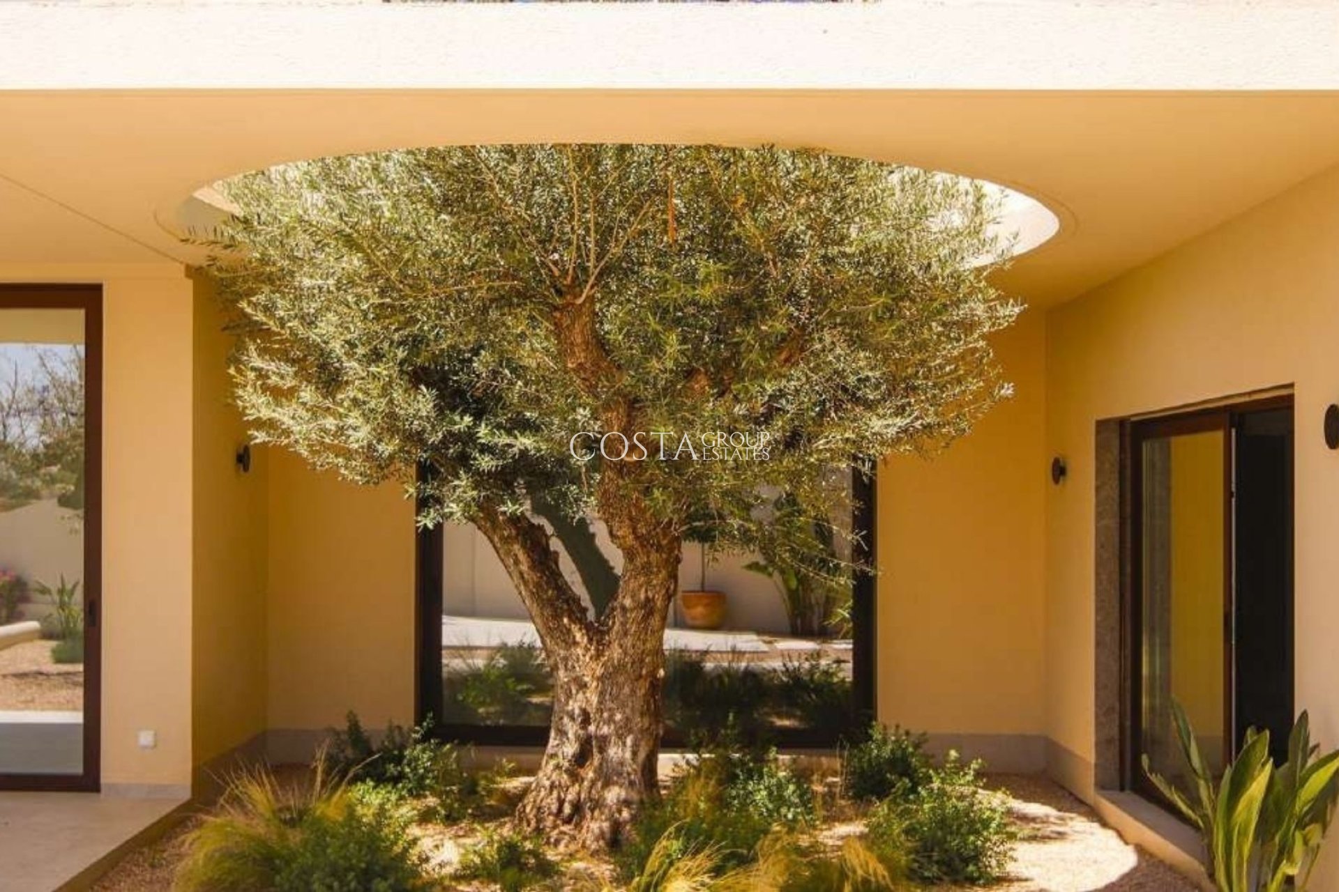 Nieuwbouw Woningen - Villa -
La Marina
