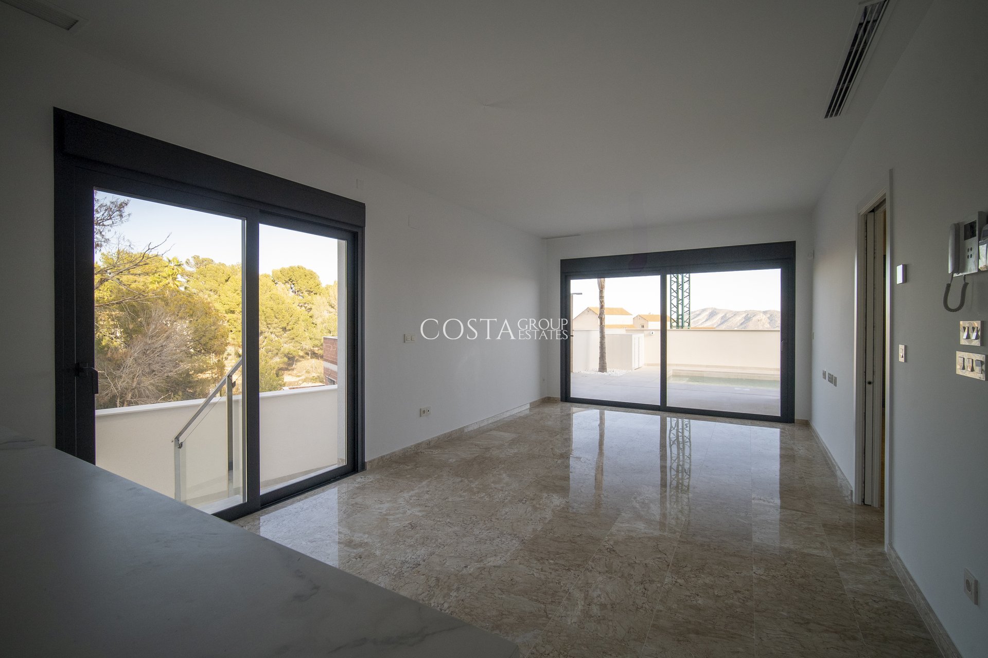 Nieuwbouw Woningen - Villa -
La Nucía