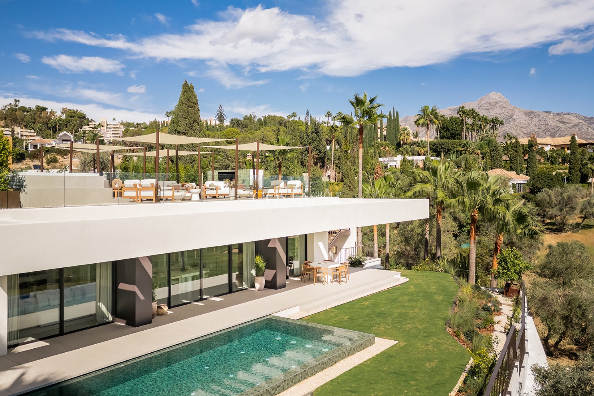 Nieuwbouw Woningen - Villa -
Marbella