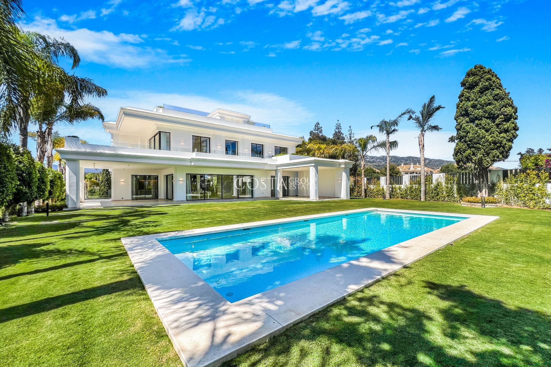 Nieuwbouw Woningen - Villa -
Marbella