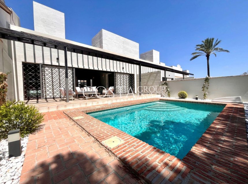 Nieuwbouw Woningen - Villa -
Peraleja Golf