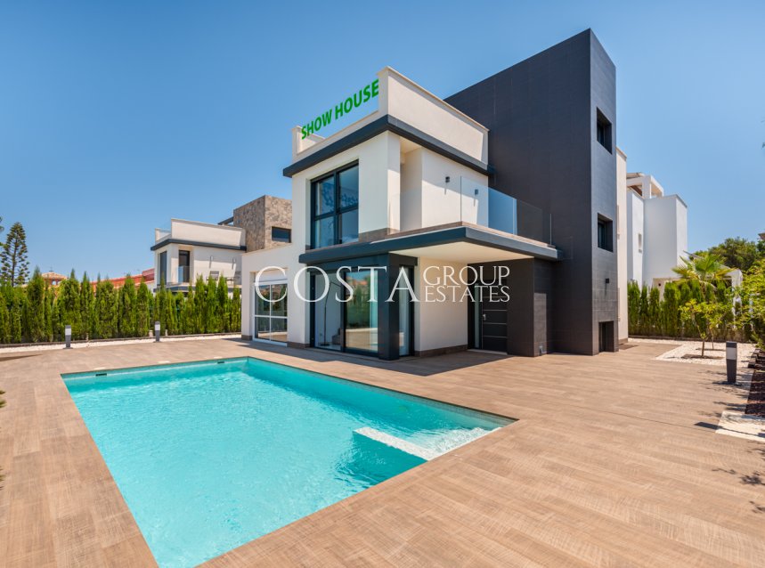 Nieuwbouw Woningen - Villa -
Playa Paraiso