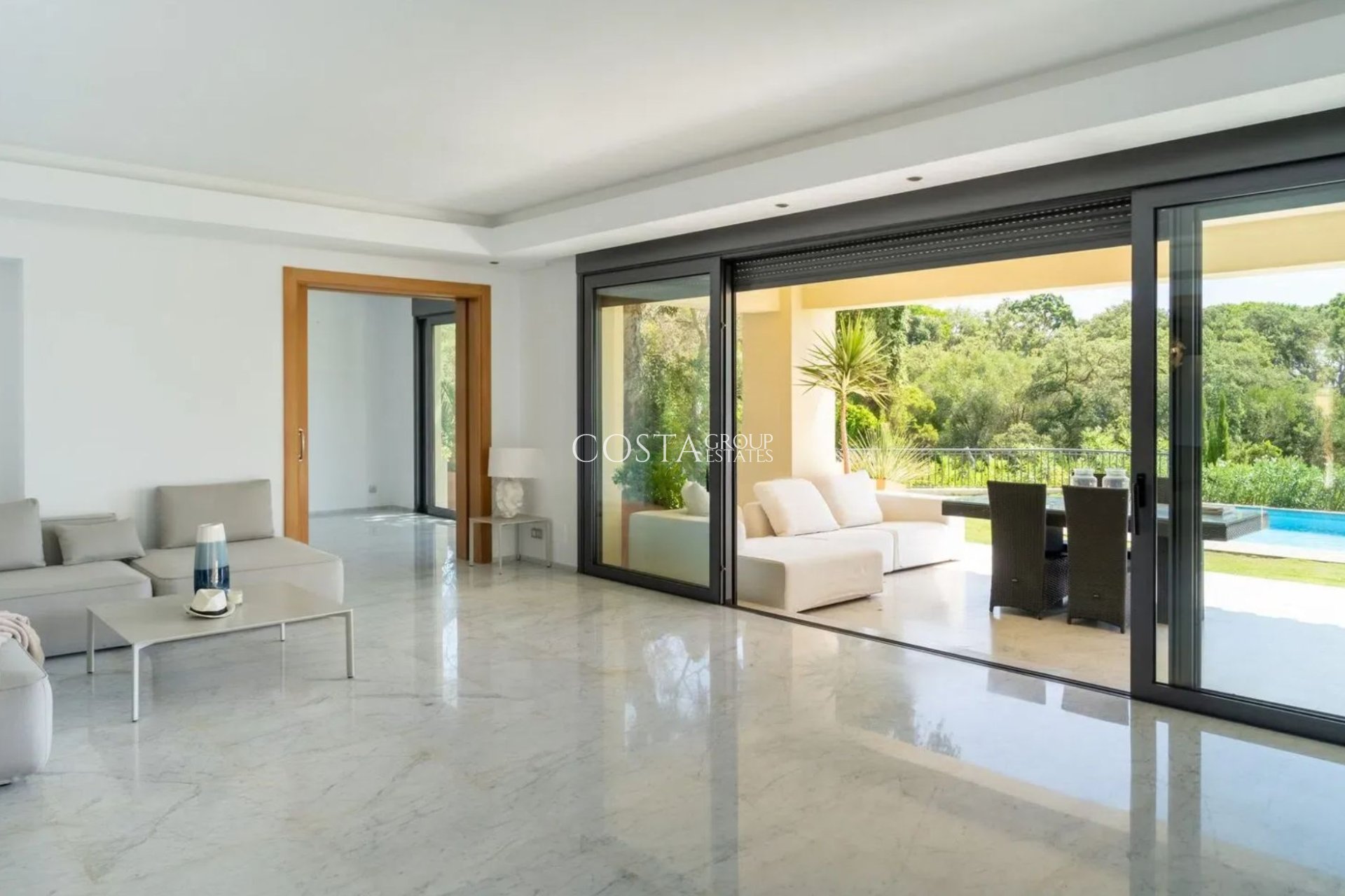 Nieuwbouw Woningen - Villa -
San Roque