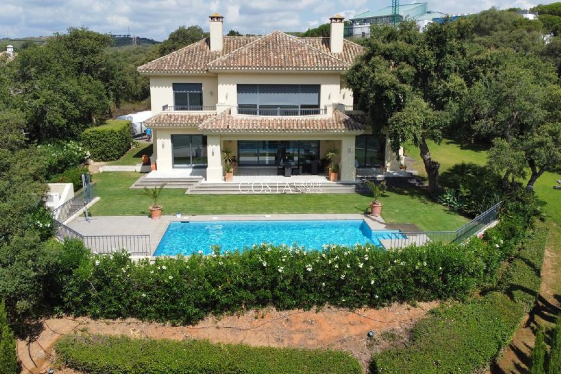Nieuwbouw Woningen - Villa -
San Roque