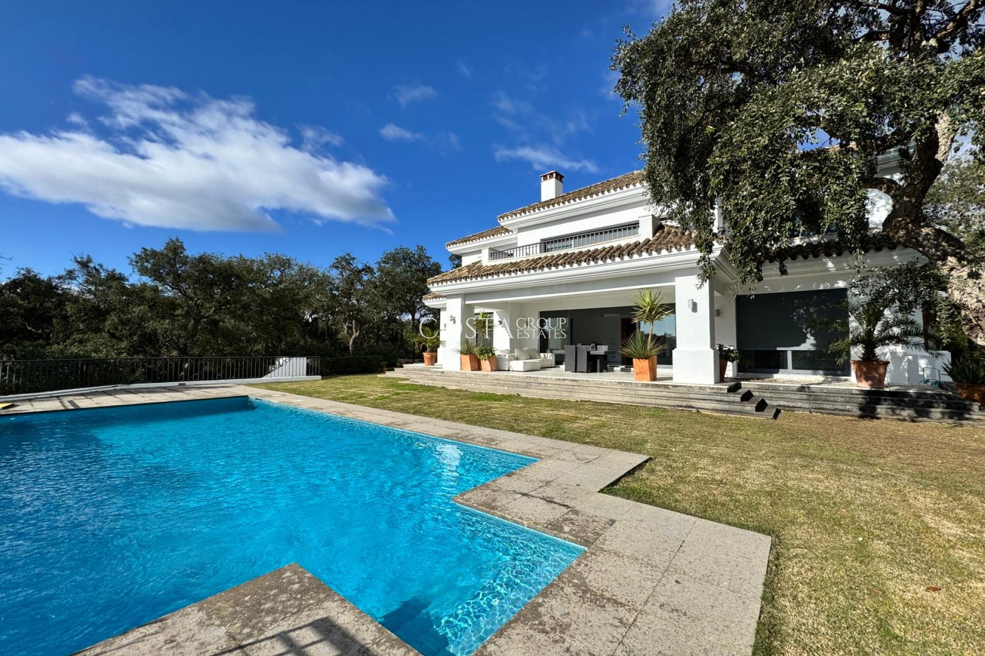Nieuwbouw Woningen - Villa -
San Roque