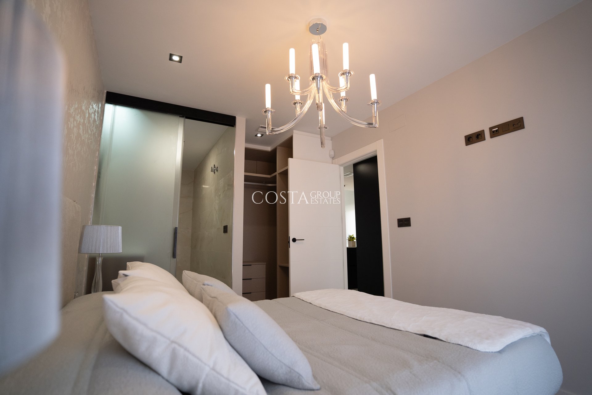 Nieuwbouw Woningen - Villa -
Torrevieja