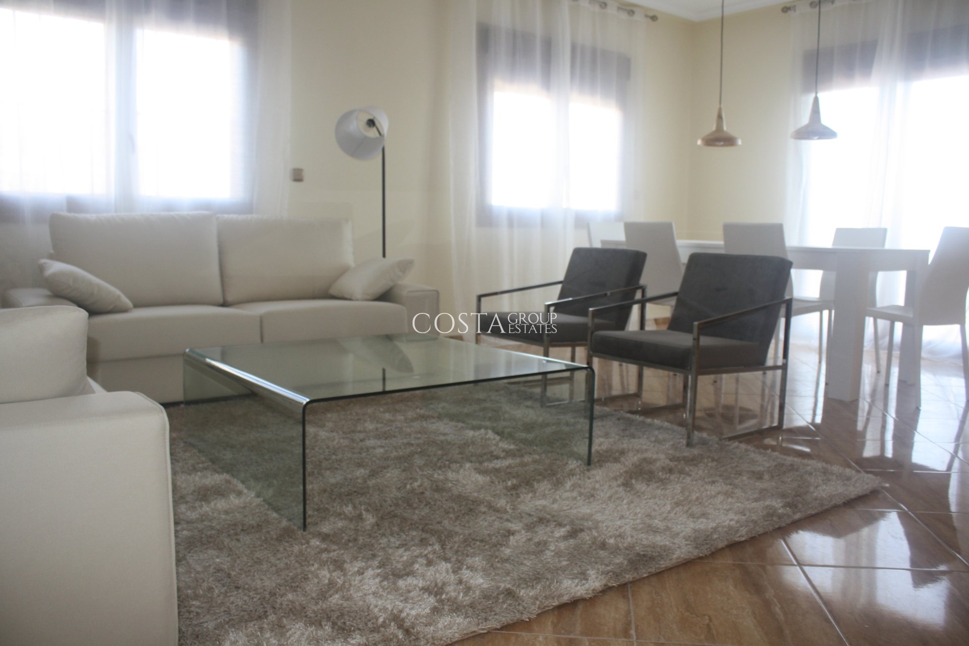 Nieuwbouw Woningen - Villa -
Torrevieja