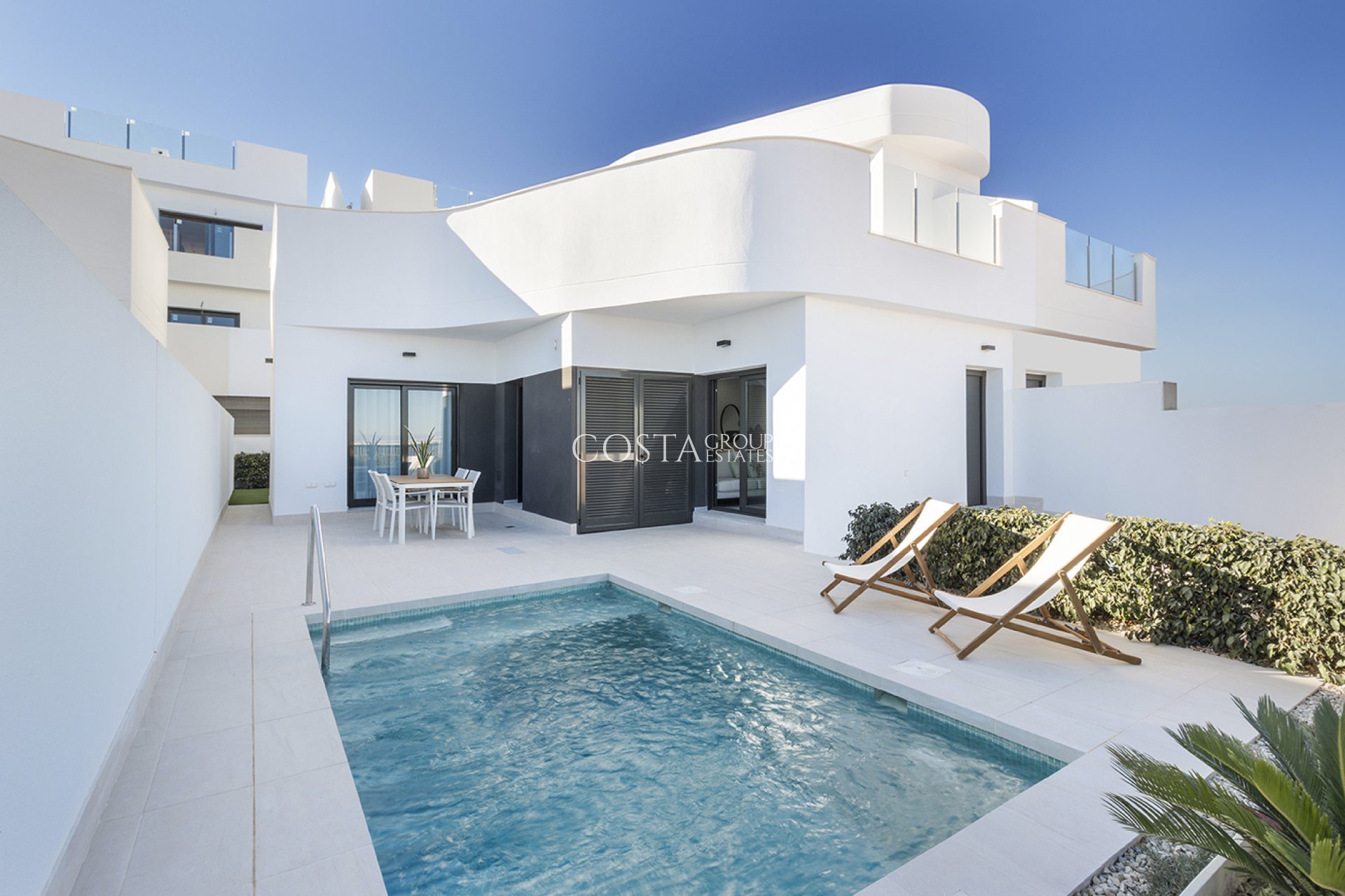 Nieuwbouw Woningen - Villa -
Torrevieja