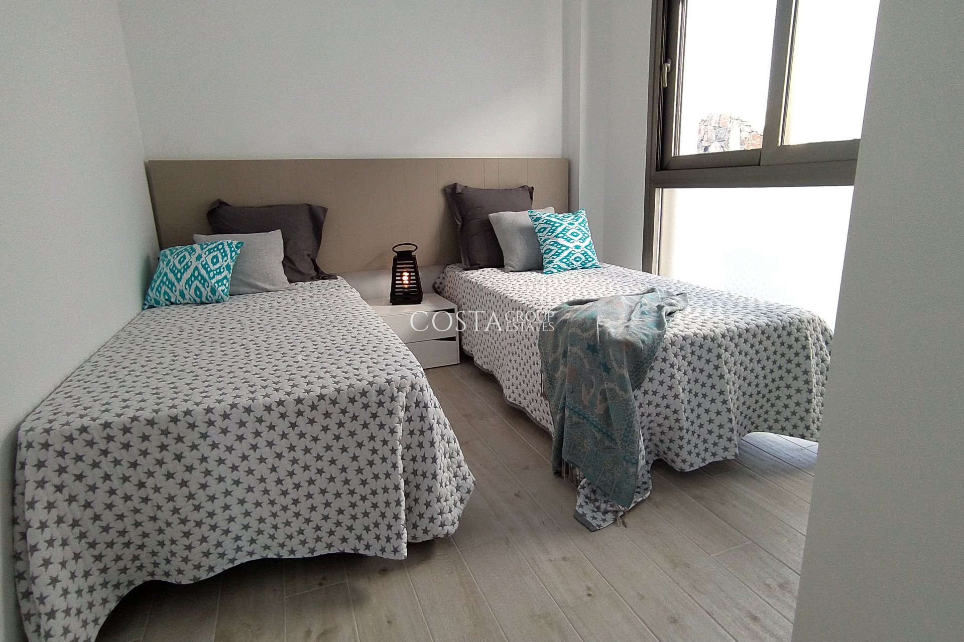 Nieuwbouw Woningen - Villa -
Villamartín