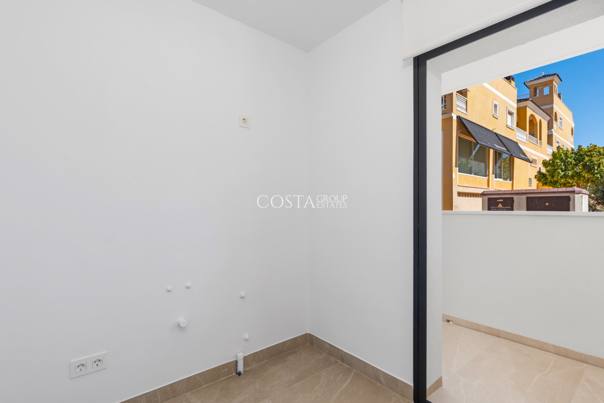 Nouvelle construction - Apartments -
Benijofar