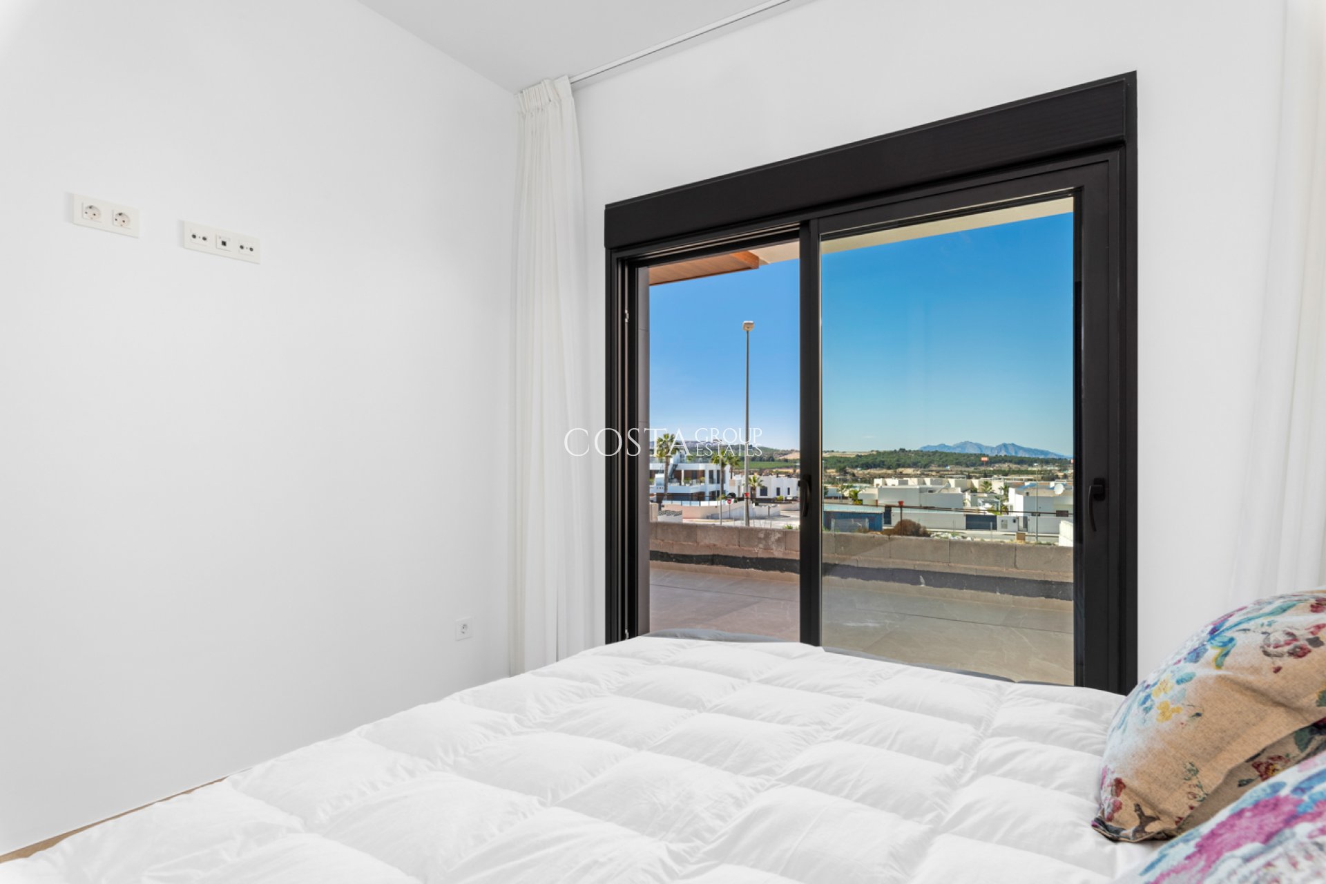 Nouvelle construction - Apartments -
Benijofar