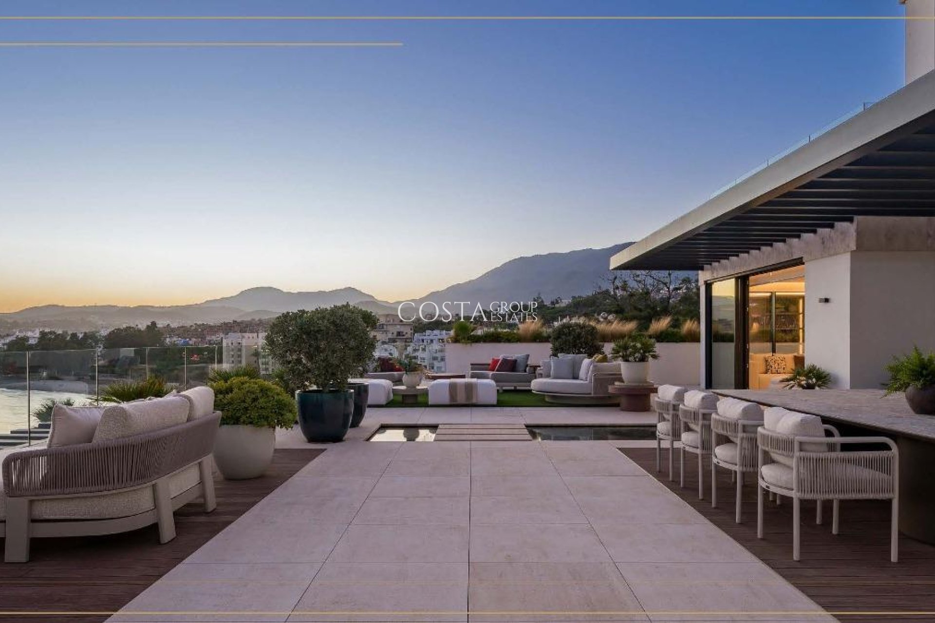 Nouvelle construction - Apartments -
Estepona - Playa del Cristo