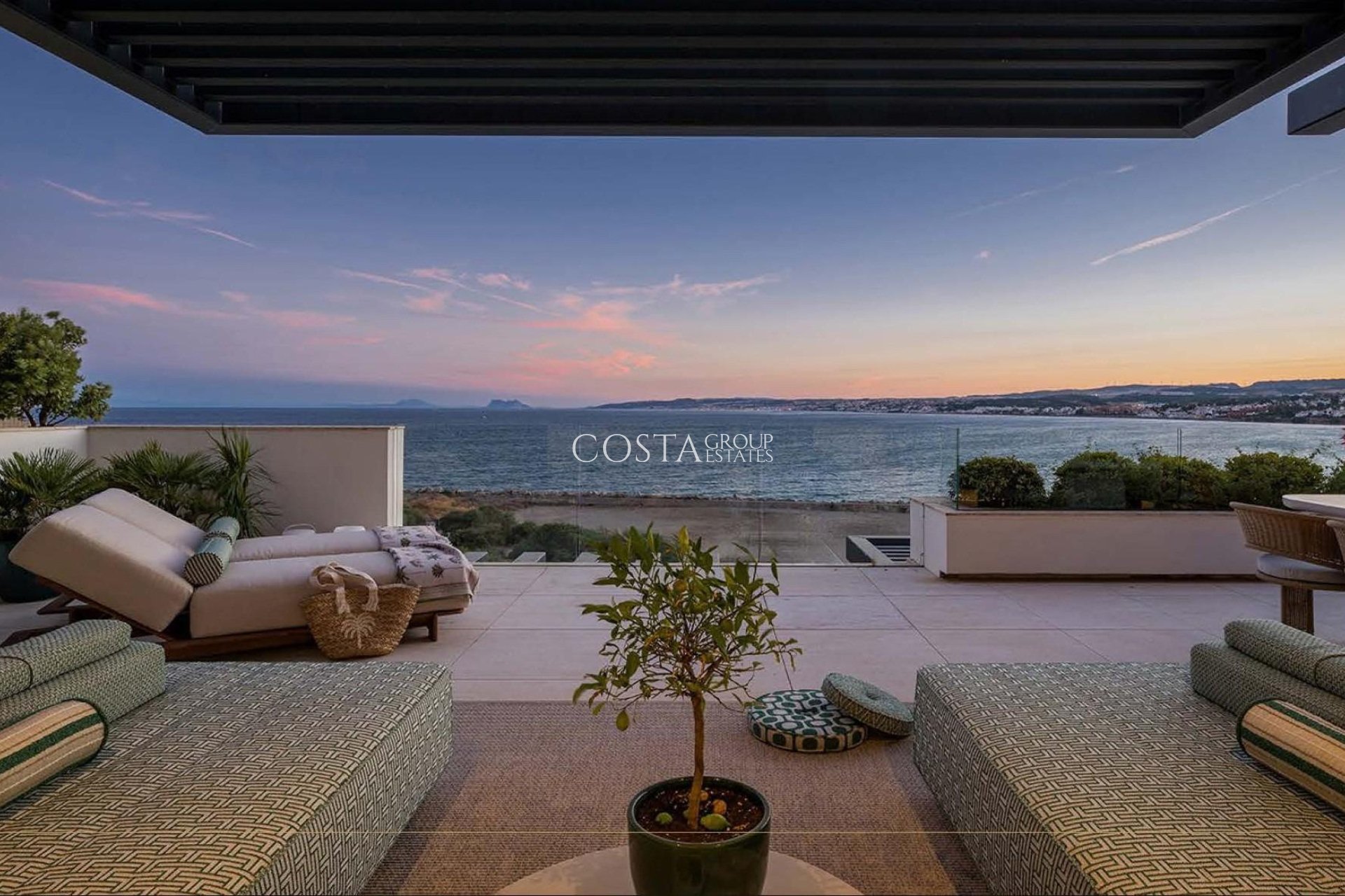 Nouvelle construction - Apartments -
Estepona - Playa del Cristo